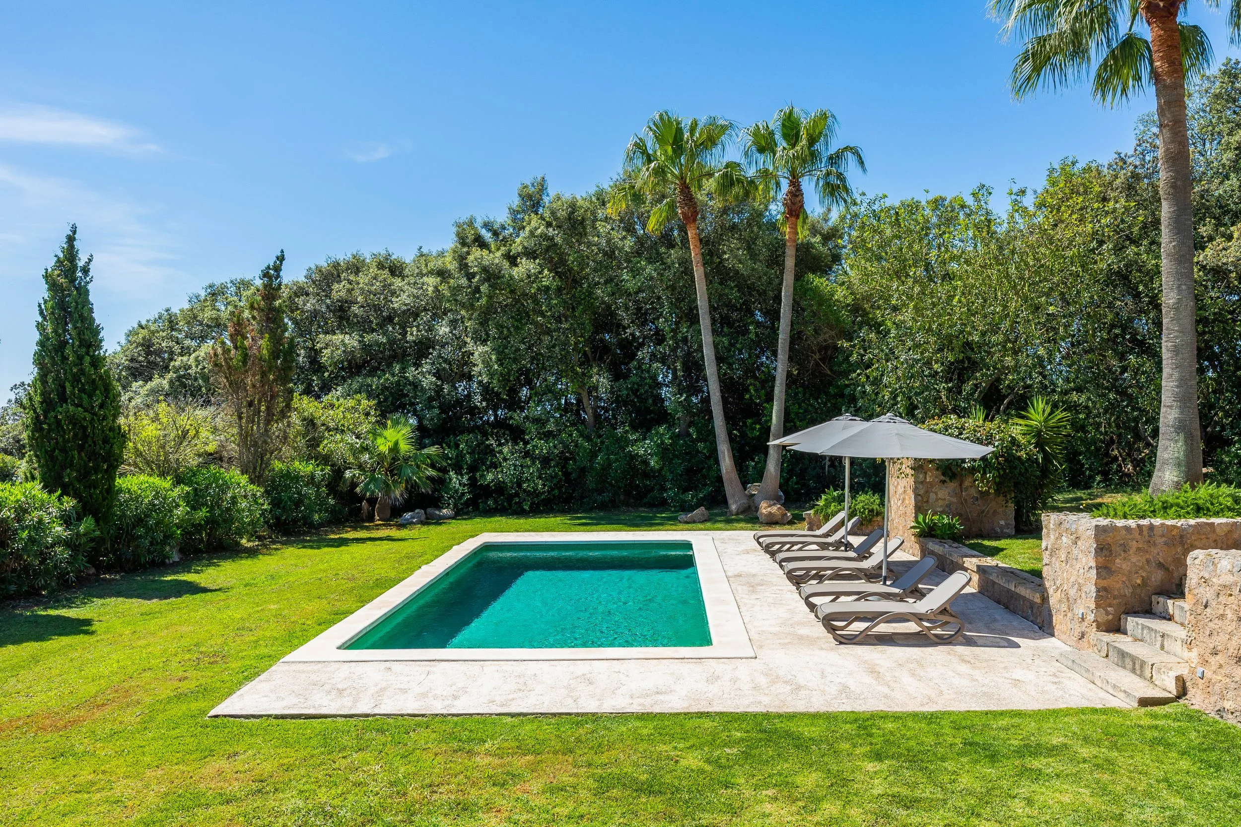 Finca Esteva Mallorca traditional finca with swimming pool near Sant Llorenç countryside real estate photography