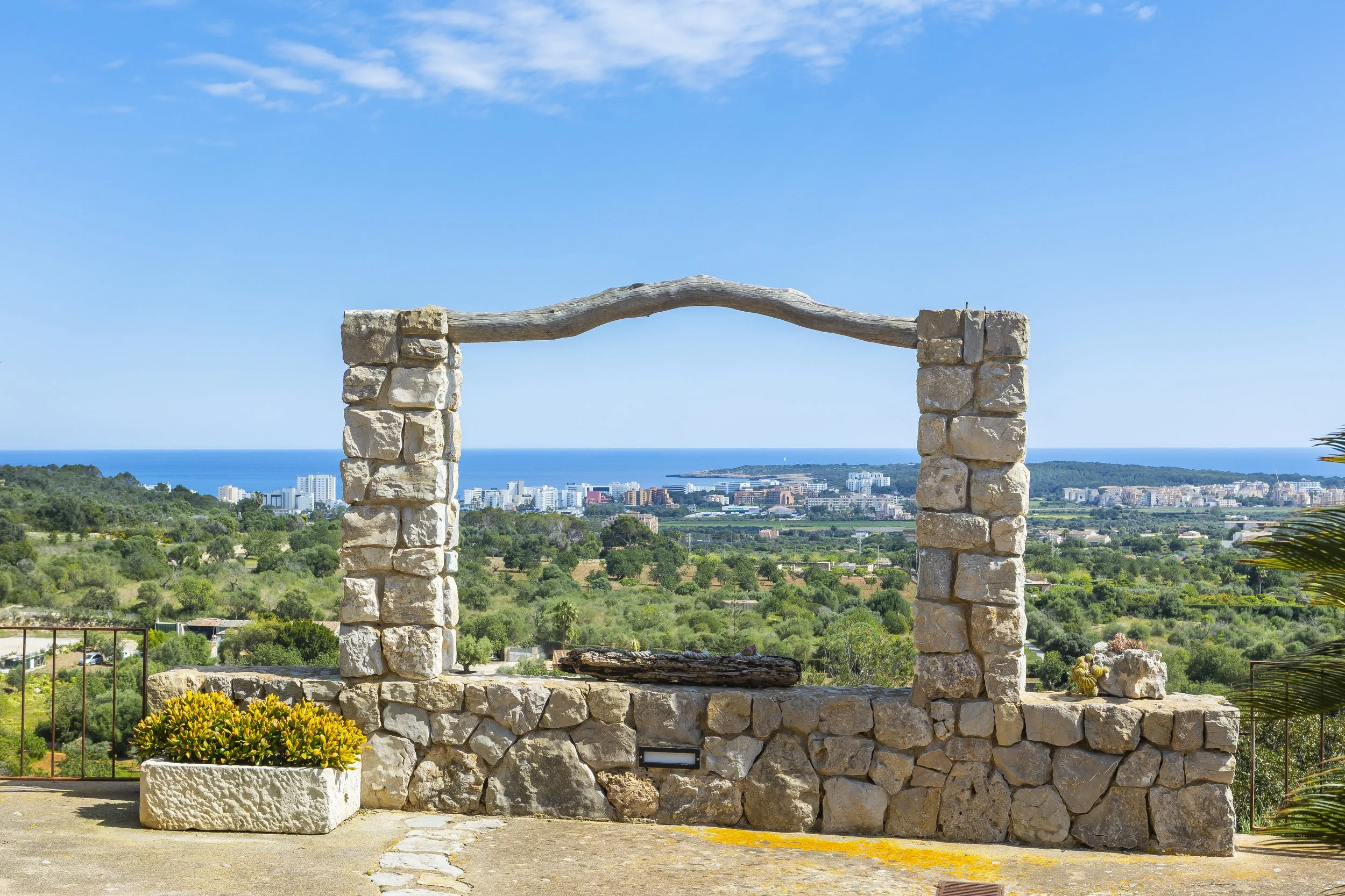 Son Galta Mallorca property with swimming pool and panoramic views over Cala Millor real estate photography
