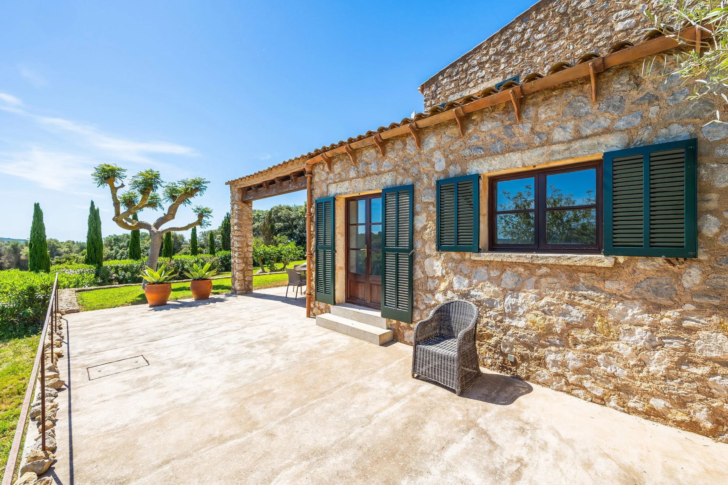 Finca Esteva Mallorca traditional finca with swimming pool near Sant Llorenç countryside real estate photography