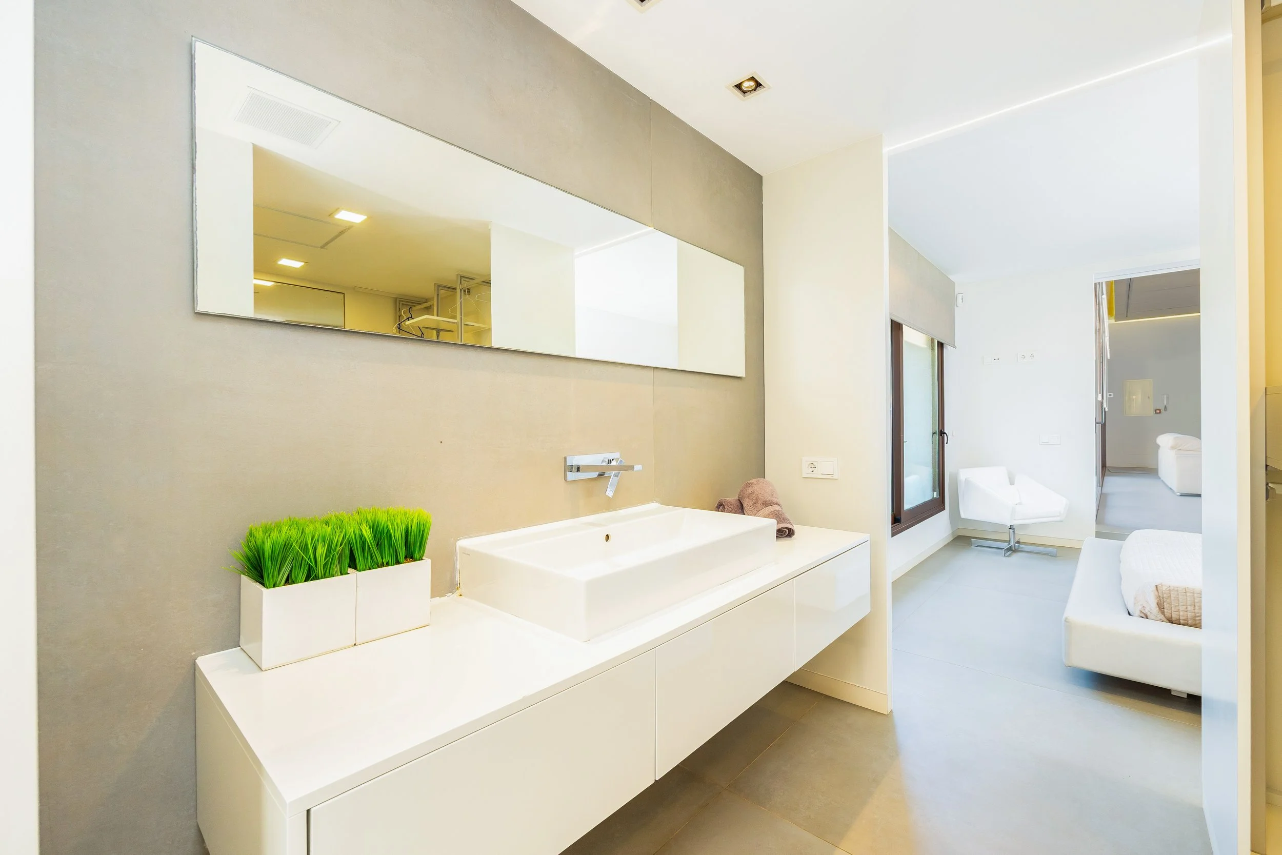 S’Hort de Can Rius Mallorca luxury interior with elegant design and natural light real estate photography