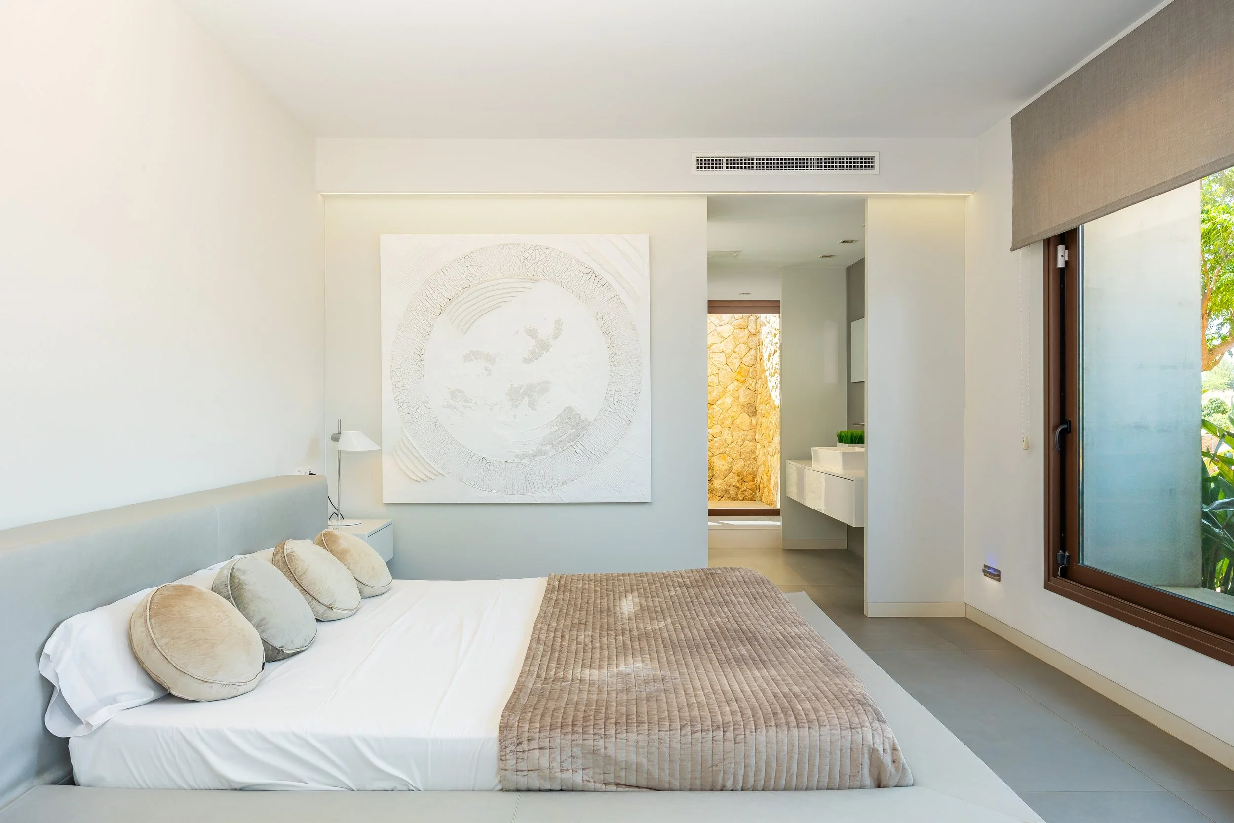 S’Hort de Can Rius Mallorca luxury interior with elegant design and natural light real estate photography