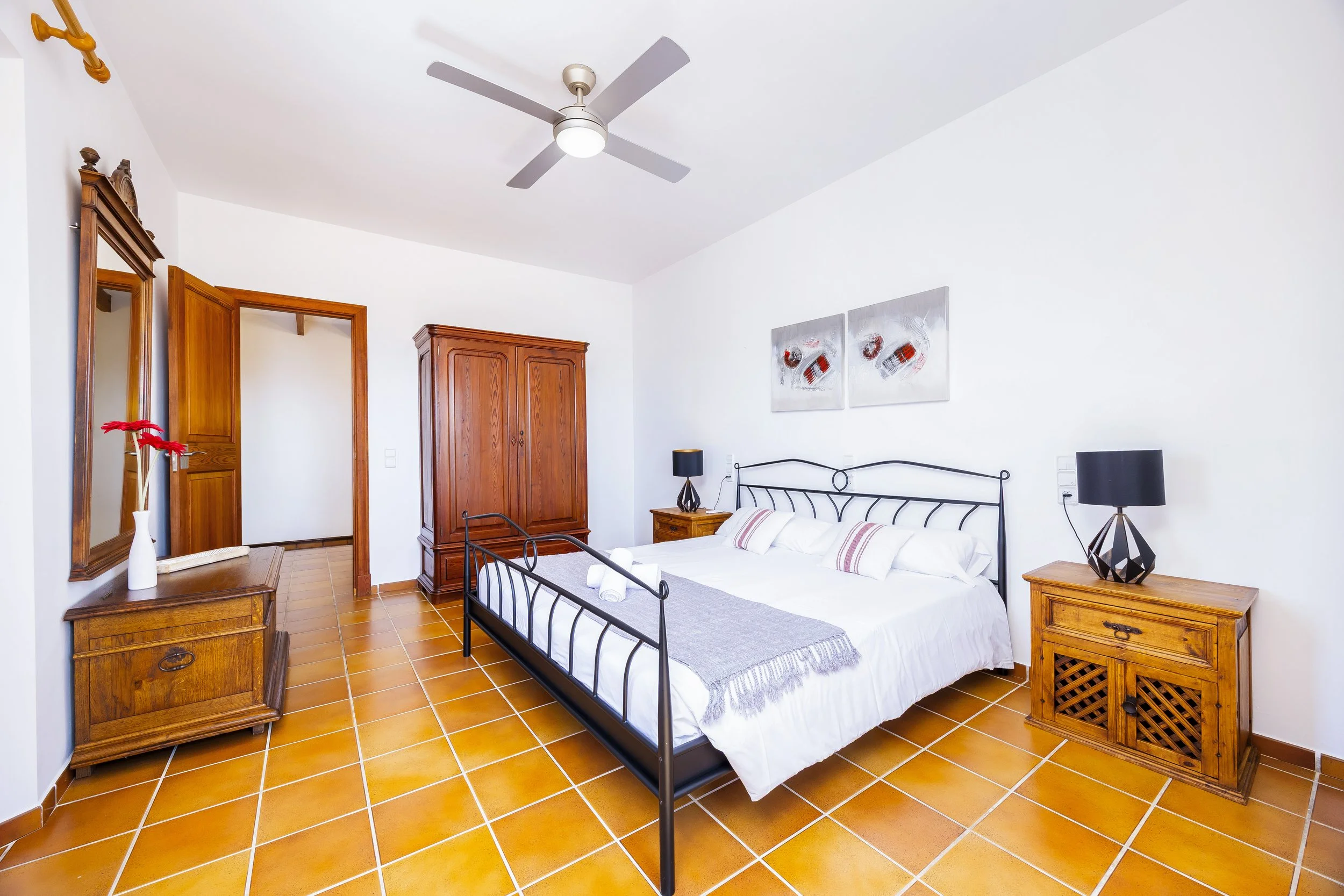 Son Galta Mallorca interior with natural light and sea views over Cala Millor real estate photography