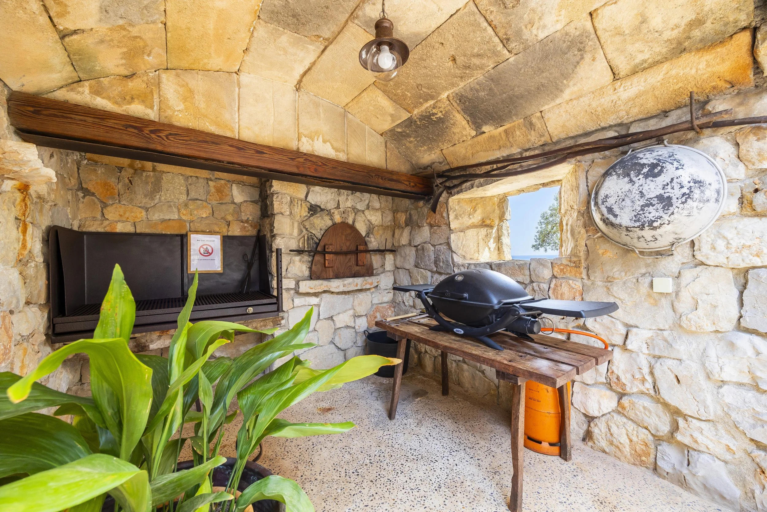 Son Galta Mallorca property with swimming pool and panoramic views over Cala Millor real estate photography