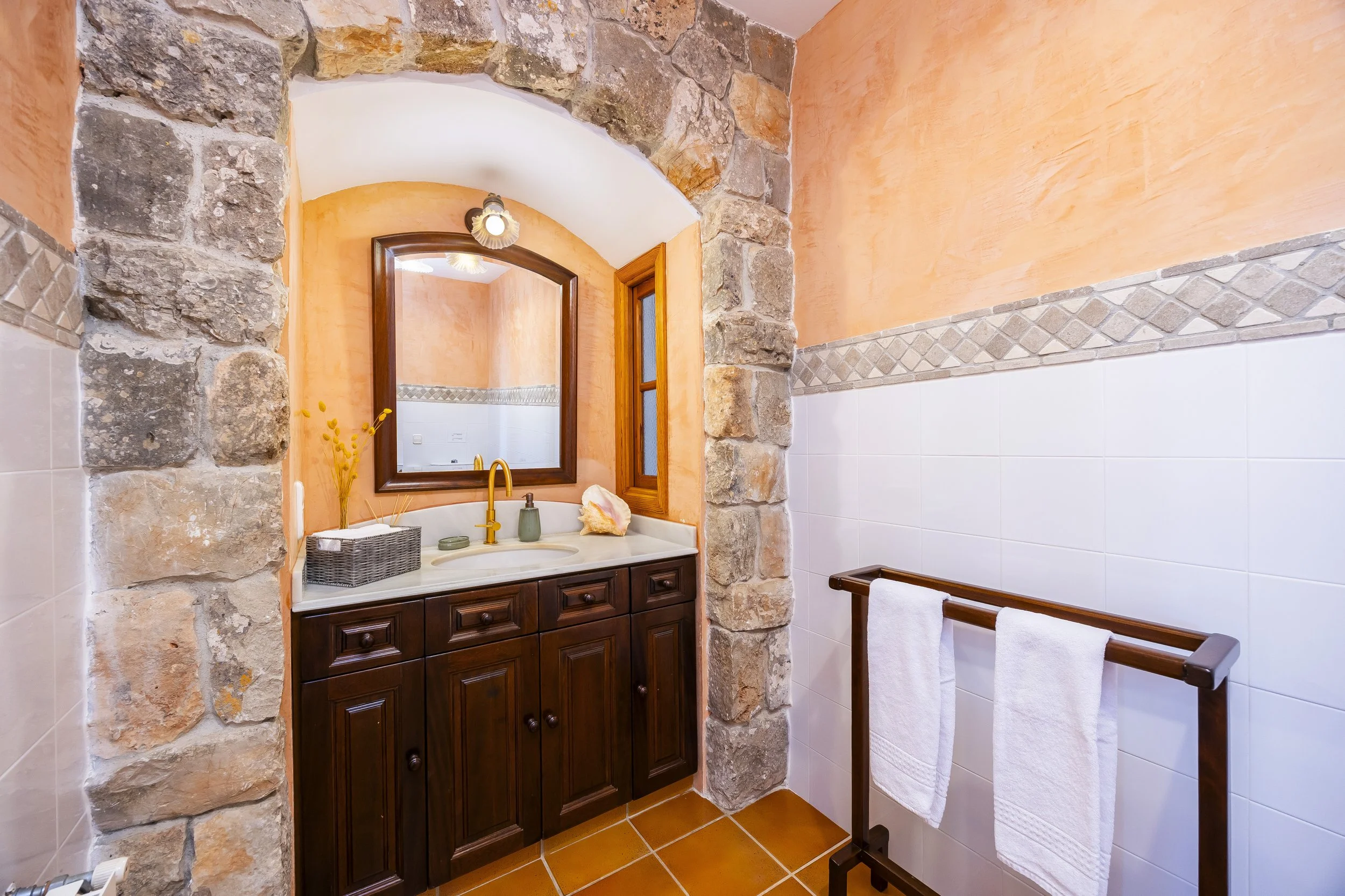 Son Galta Mallorca interior with natural light and sea views over Cala Millor real estate photography