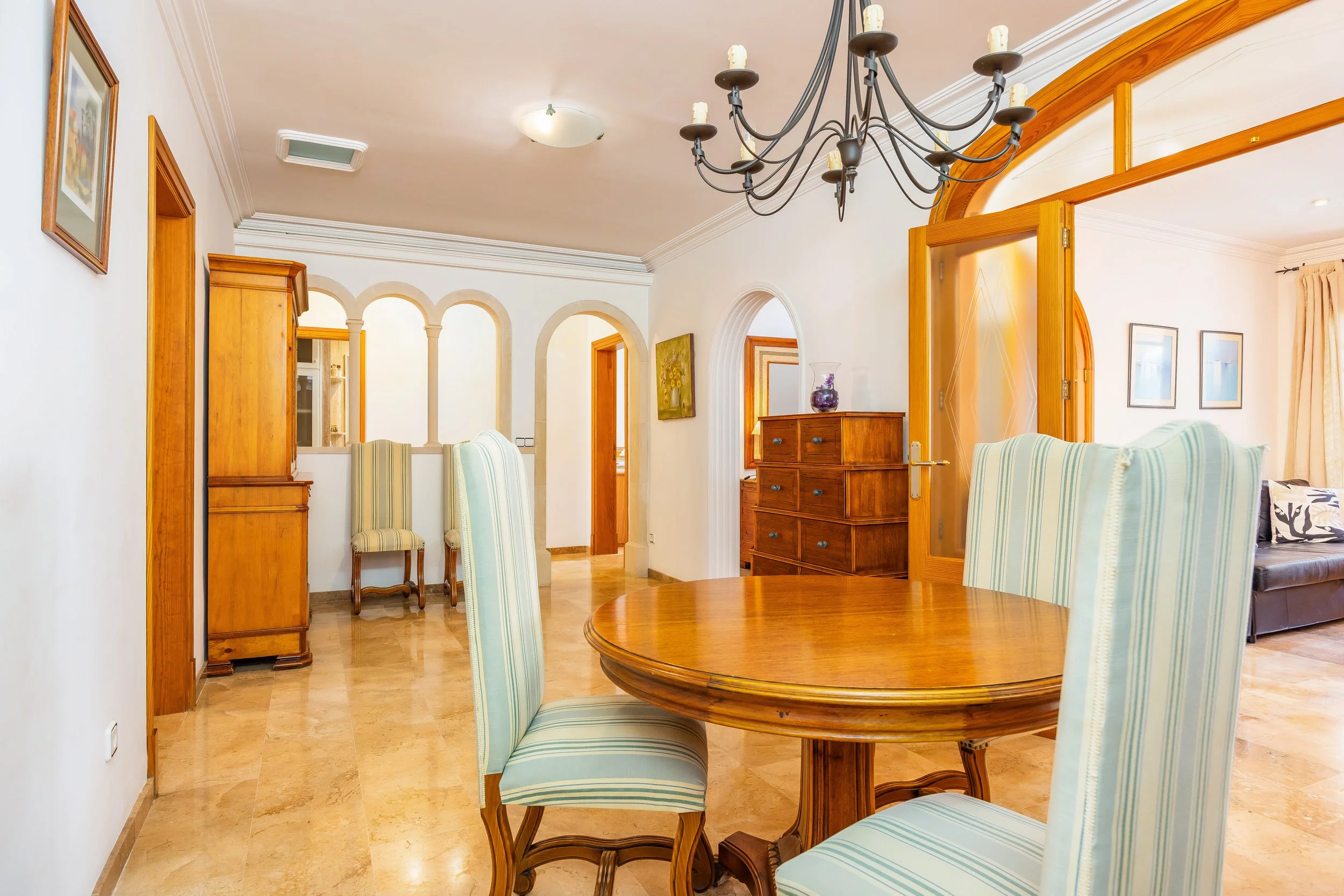 Coastal interior at Sol d’Es Trenc Mallorca with natural light and Mediterranean style real estate photography