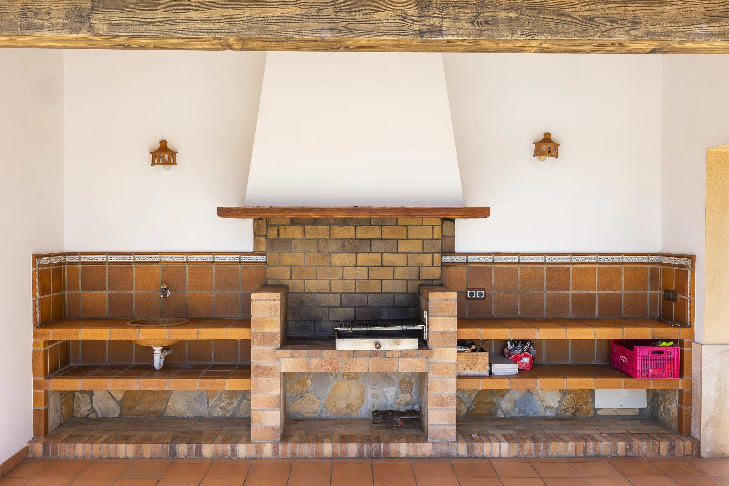 Rural house near Ses Salines Mallorca with swimming pool, garden and natural surroundings real estate photography