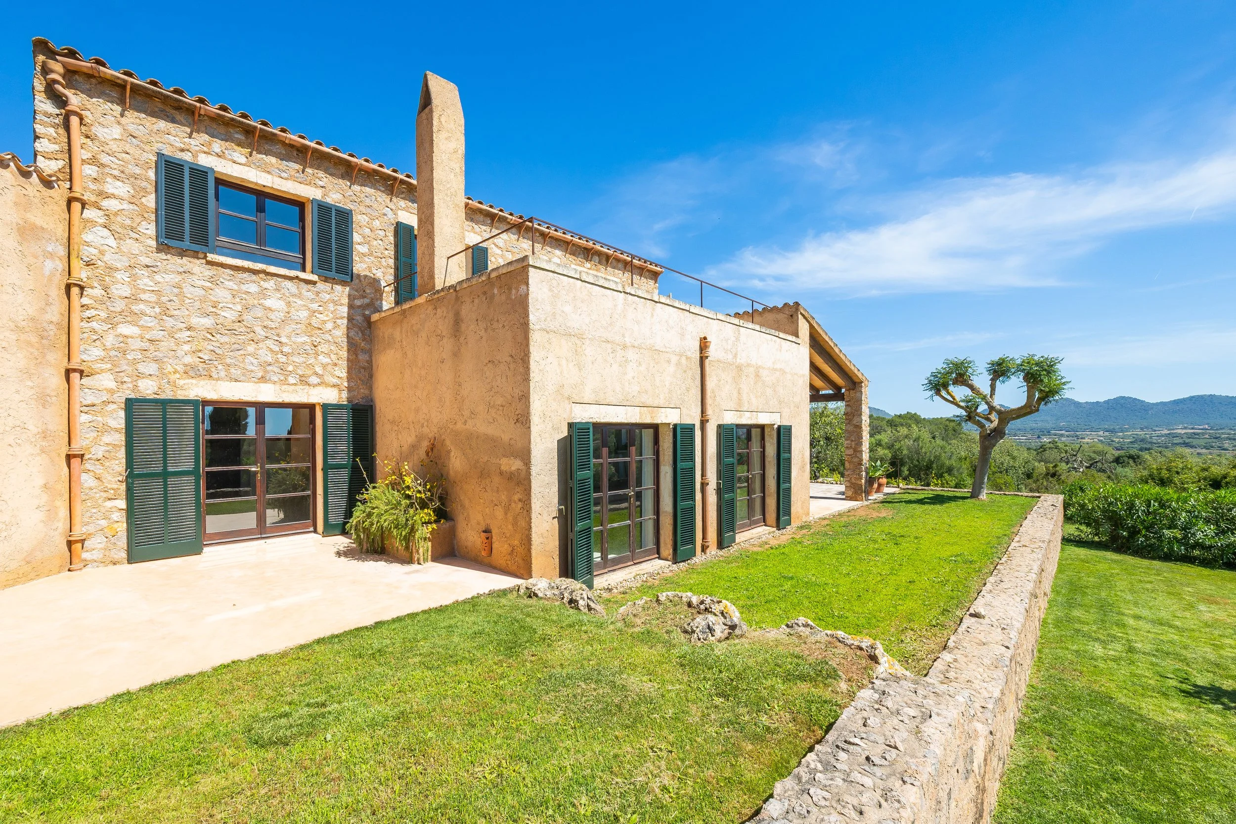 Finca Esteva Mallorca traditional finca with swimming pool near Sant Llorenç countryside real estate photography