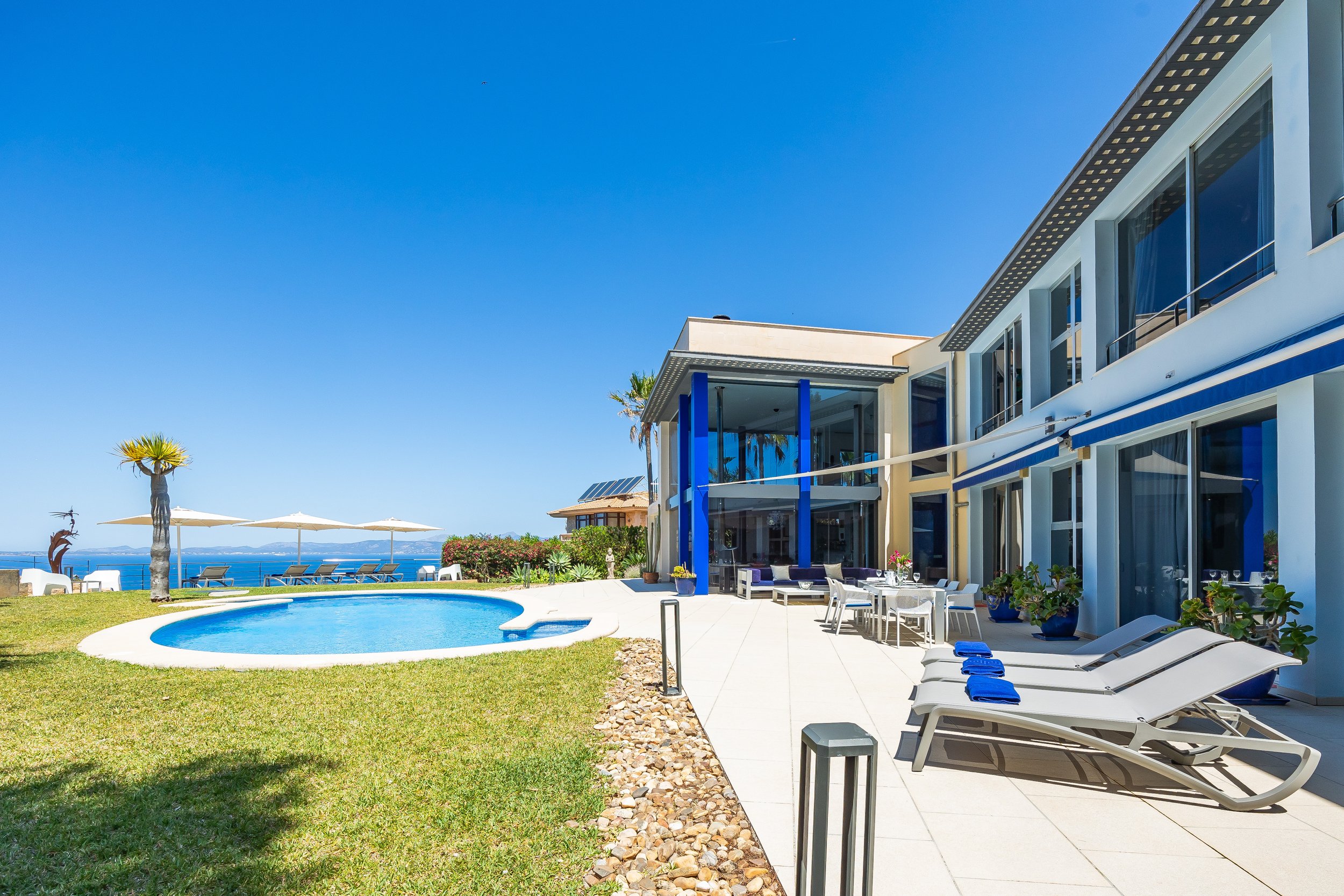 Coastal villa exterior real estate photography in Mallorca with sea views