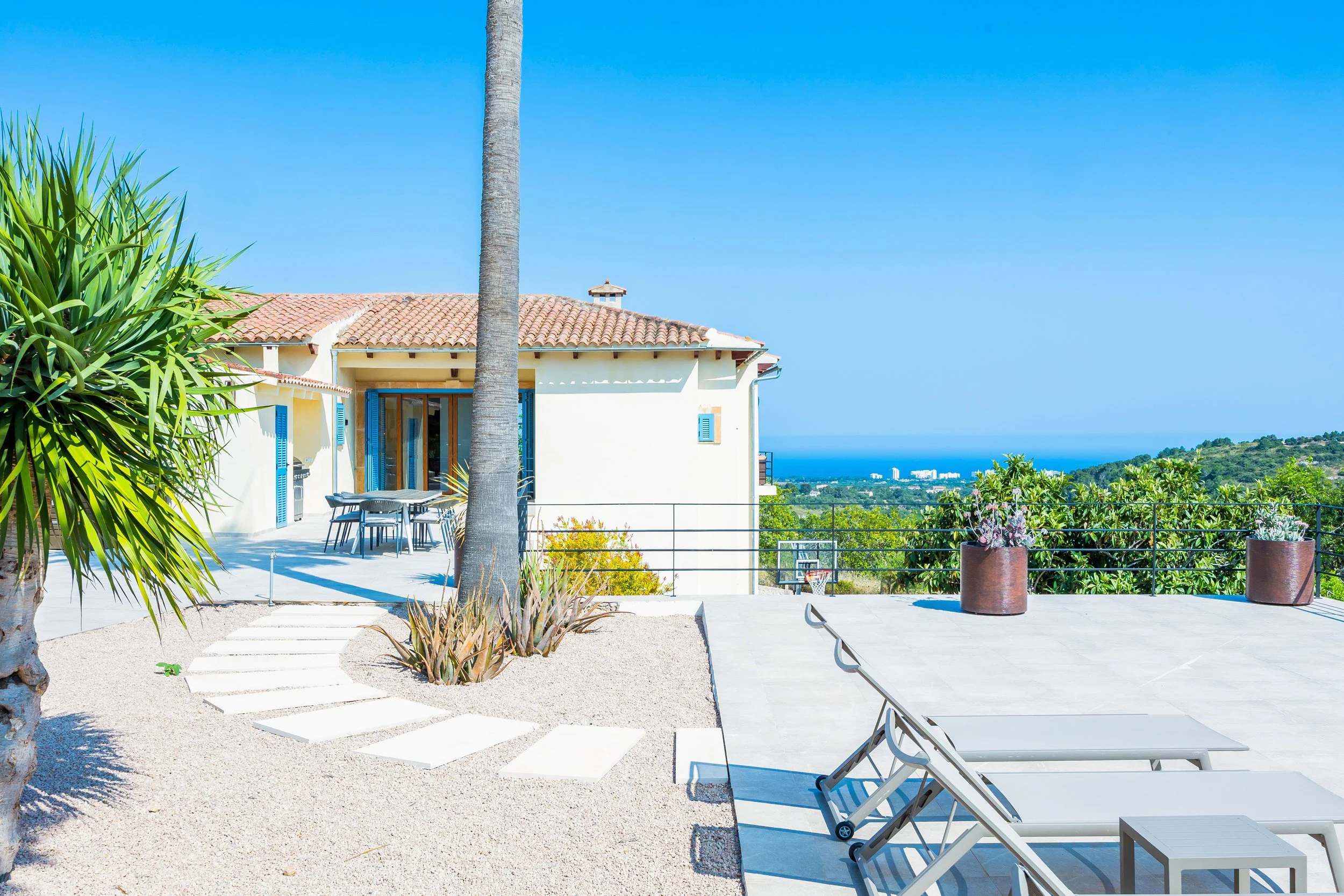 Can Gomez Mallorca countryside house with swimming pool near Son Macià and sea views towards Calas de Mallorca real estate photography