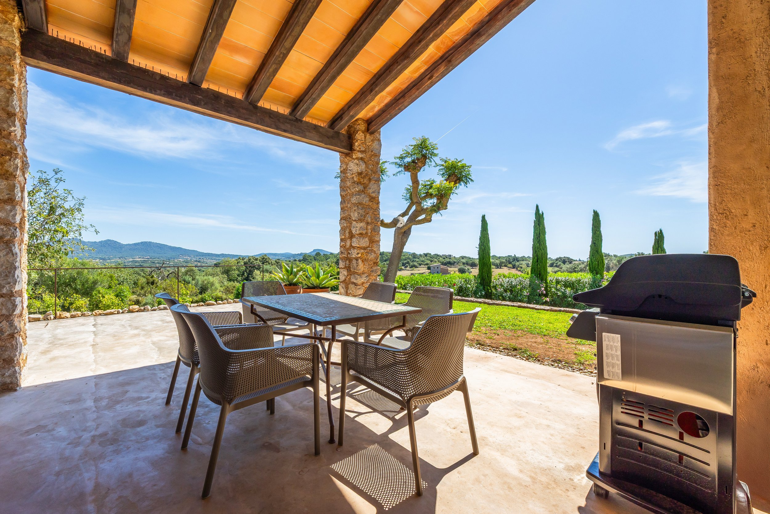 Finca Esteva Mallorca traditional finca with swimming pool near Sant Llorenç countryside real estate photography