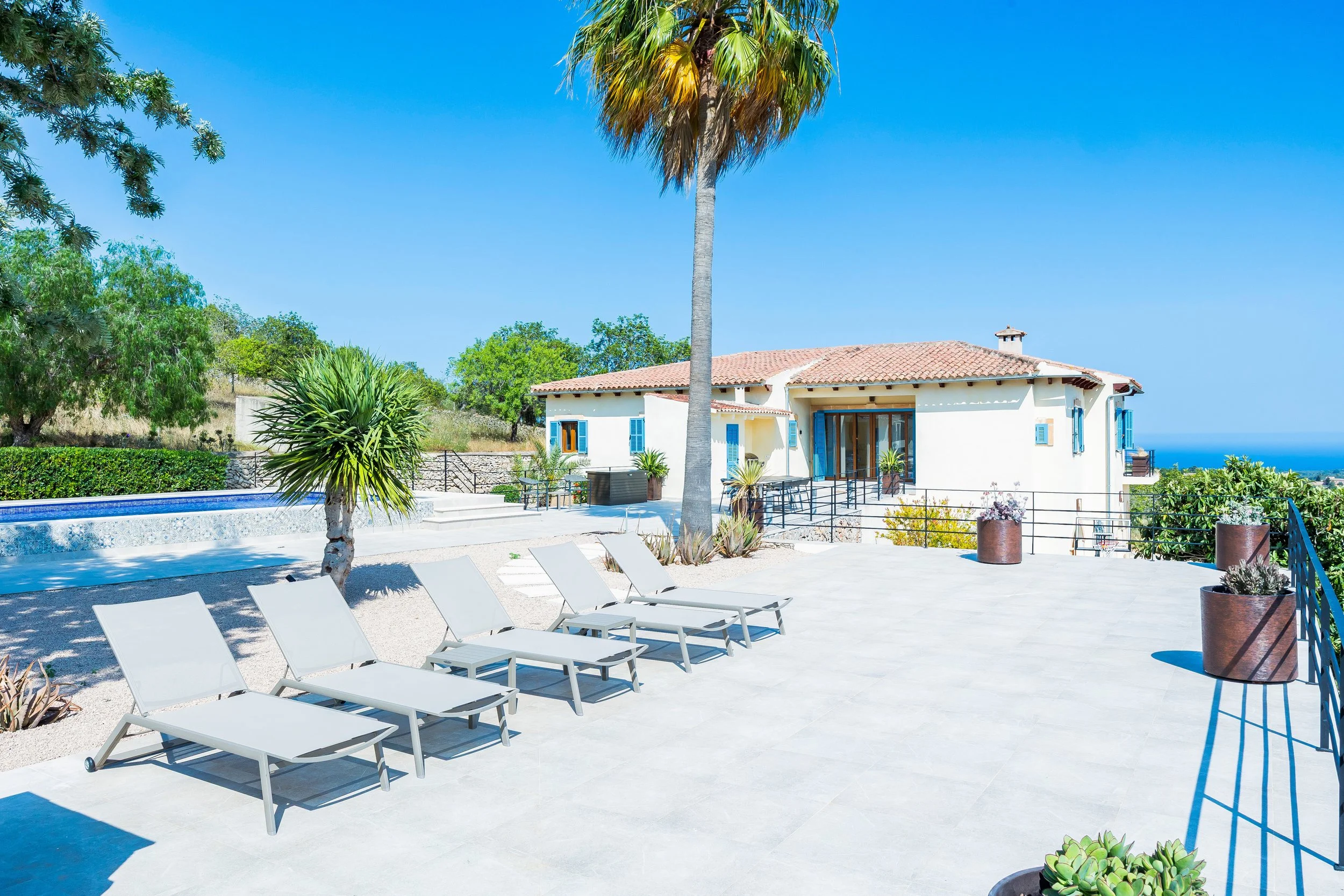 Can Gomez Mallorca countryside house with swimming pool near Son Macià and sea views towards Calas de Mallorca real estate photography