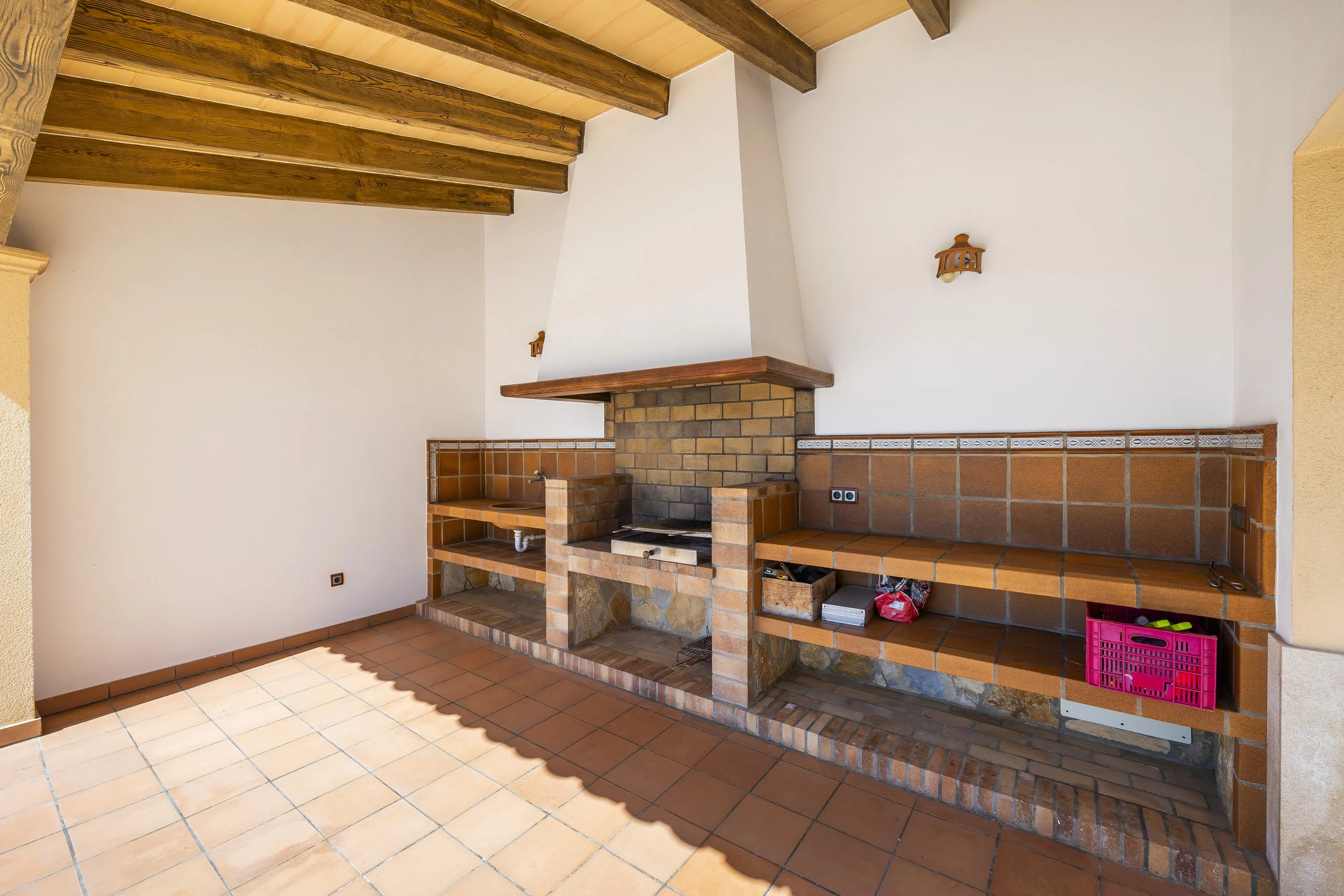 Rural house near Ses Salines Mallorca with swimming pool, garden and natural surroundings real estate photography