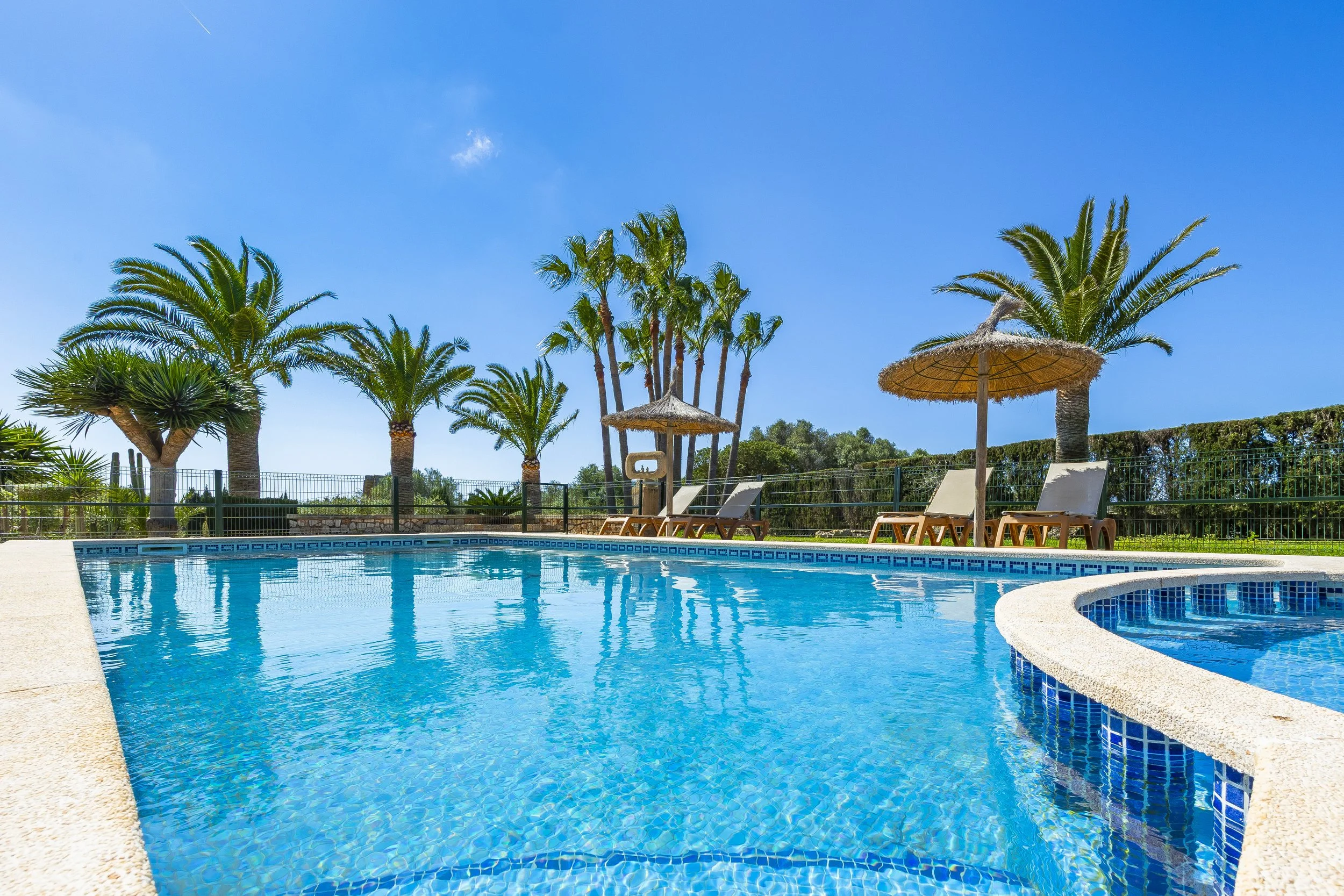 Rural house near Ses Salines Mallorca with swimming pool, garden and natural surroundings real estate photography