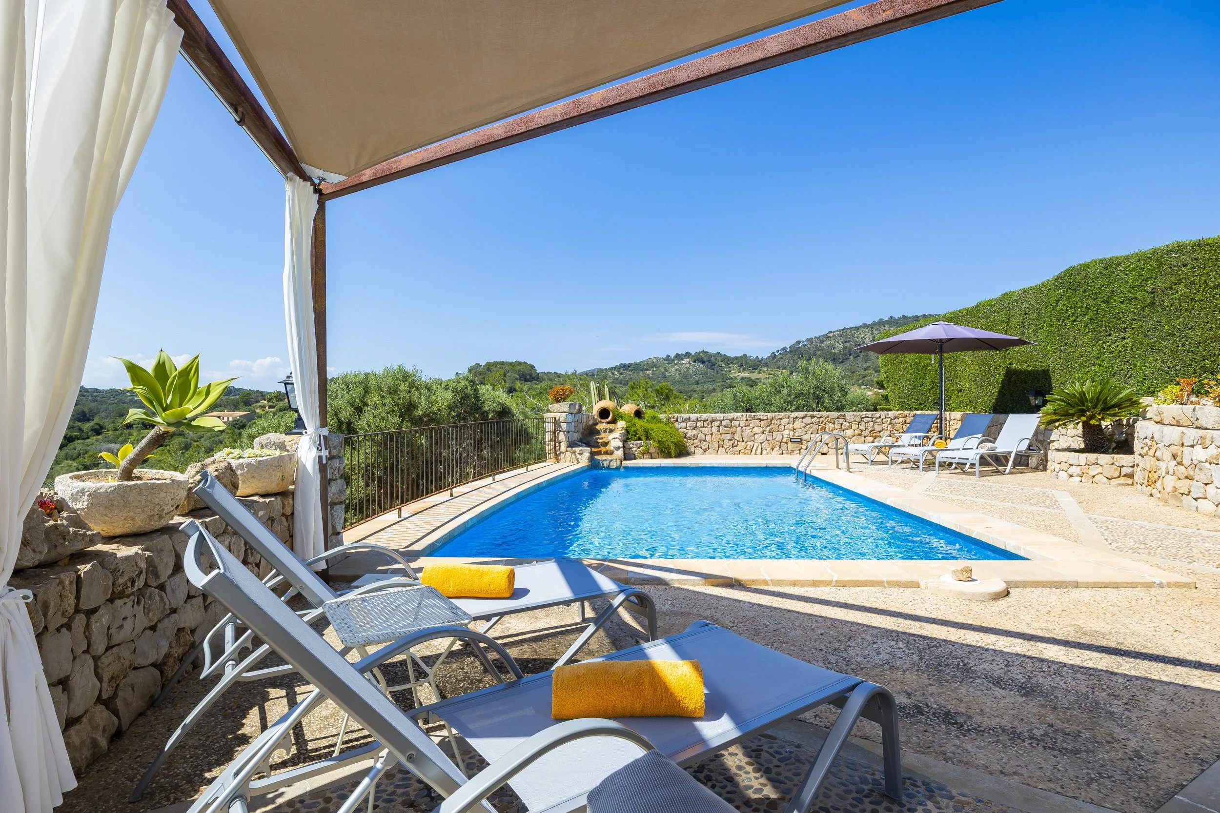 Son Galta Mallorca property with swimming pool and panoramic views over Cala Millor real estate photography