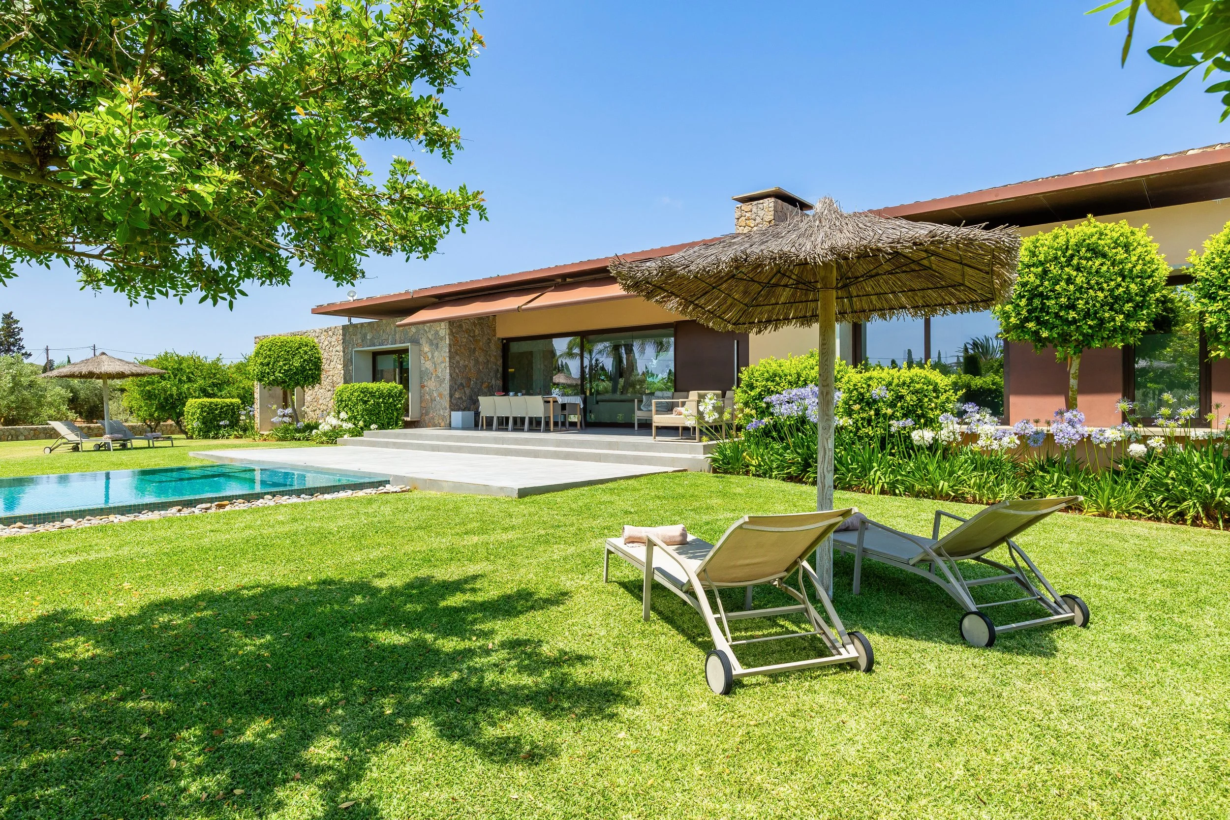S’Hort de Can Rius Mallorca luxury countryside estate with pool and natural surroundings real estate photography