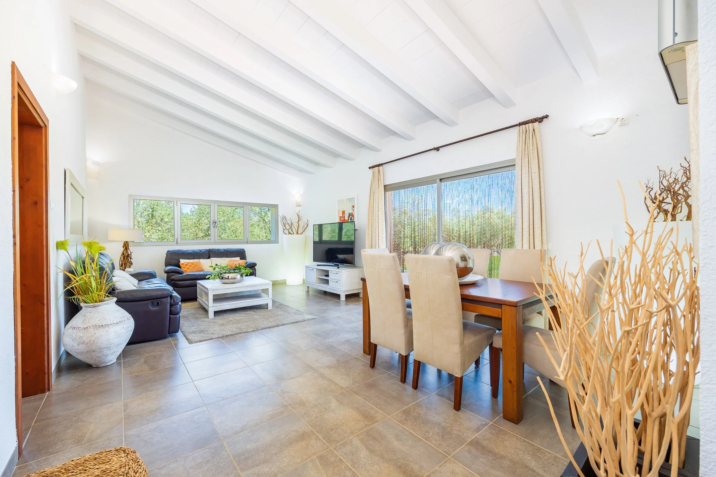 Sa Finca Mallorca family finca interior with spacious rooms and natural light real estate photography