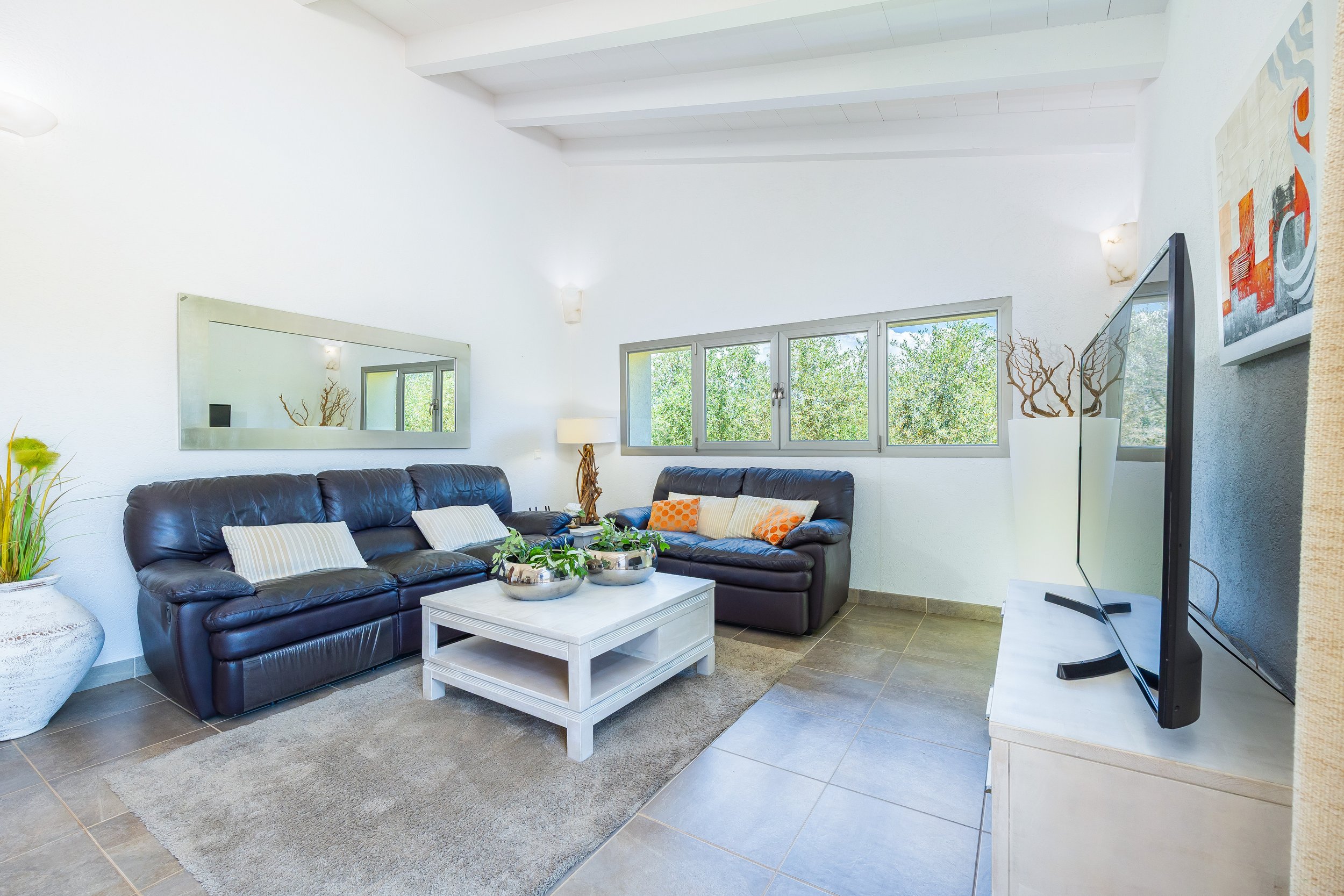 Sa Finca Mallorca family finca interior with spacious rooms and natural light real estate photography