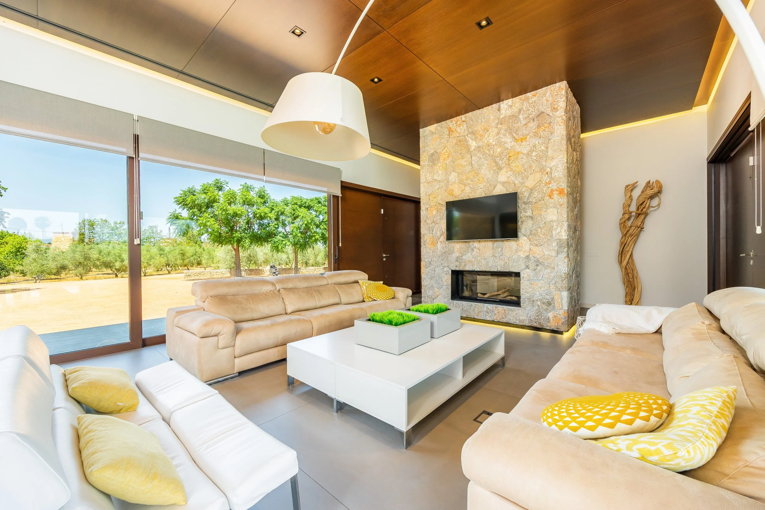 S’Hort de Can Rius Mallorca luxury interior with elegant design and natural light real estate photography