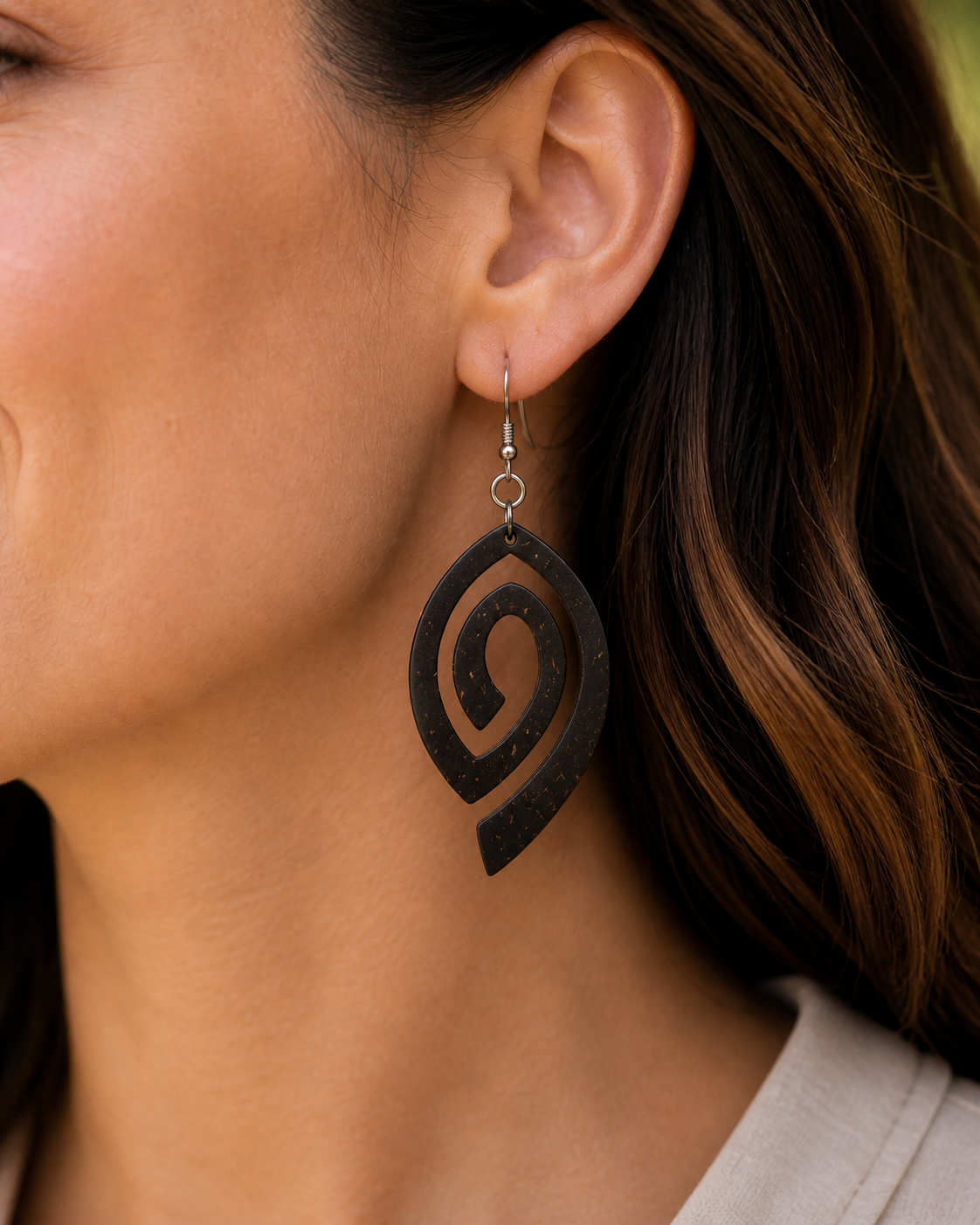 Hanging Earring - Swirl