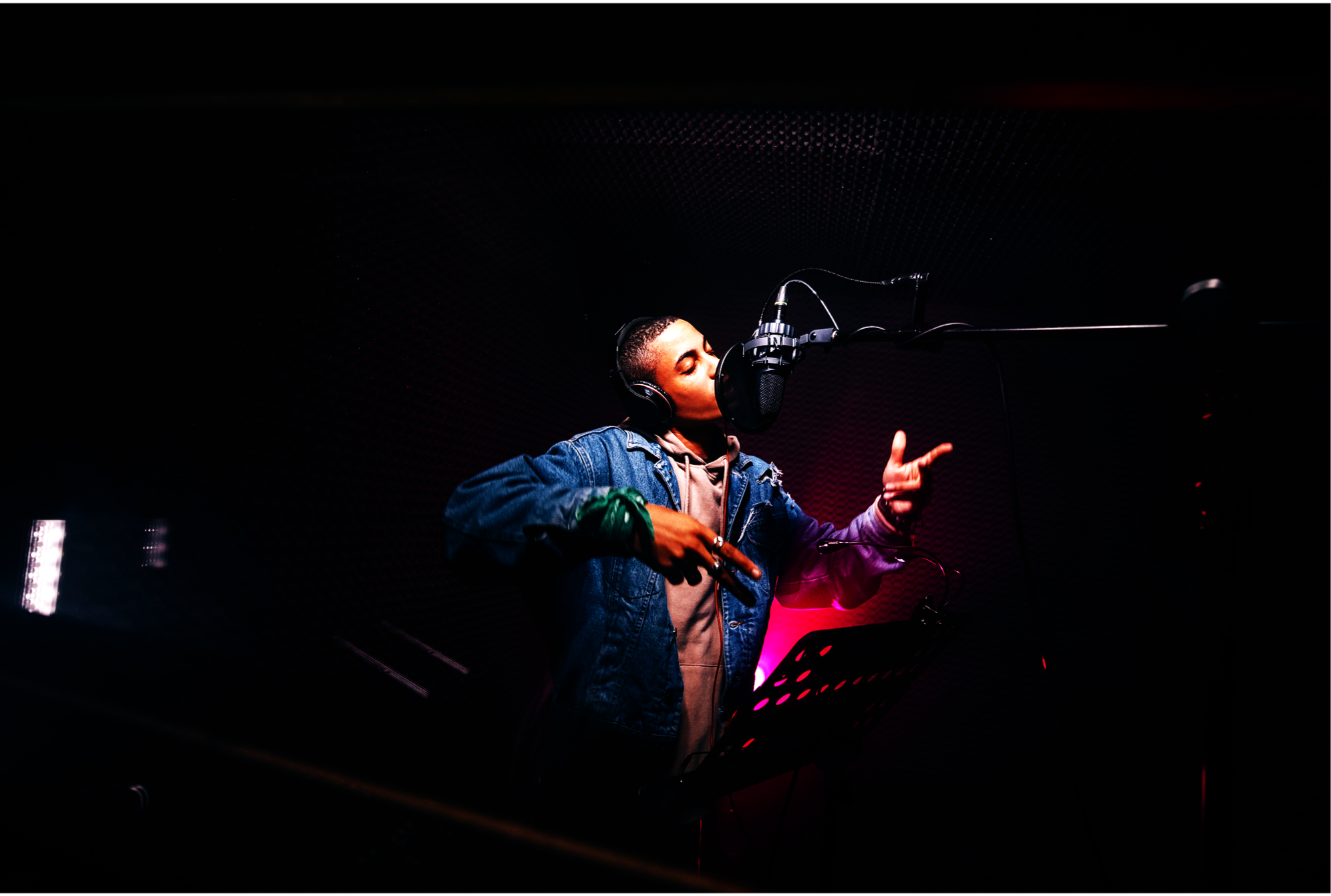 Why Honest Feedback Matters More Than Hype in Music