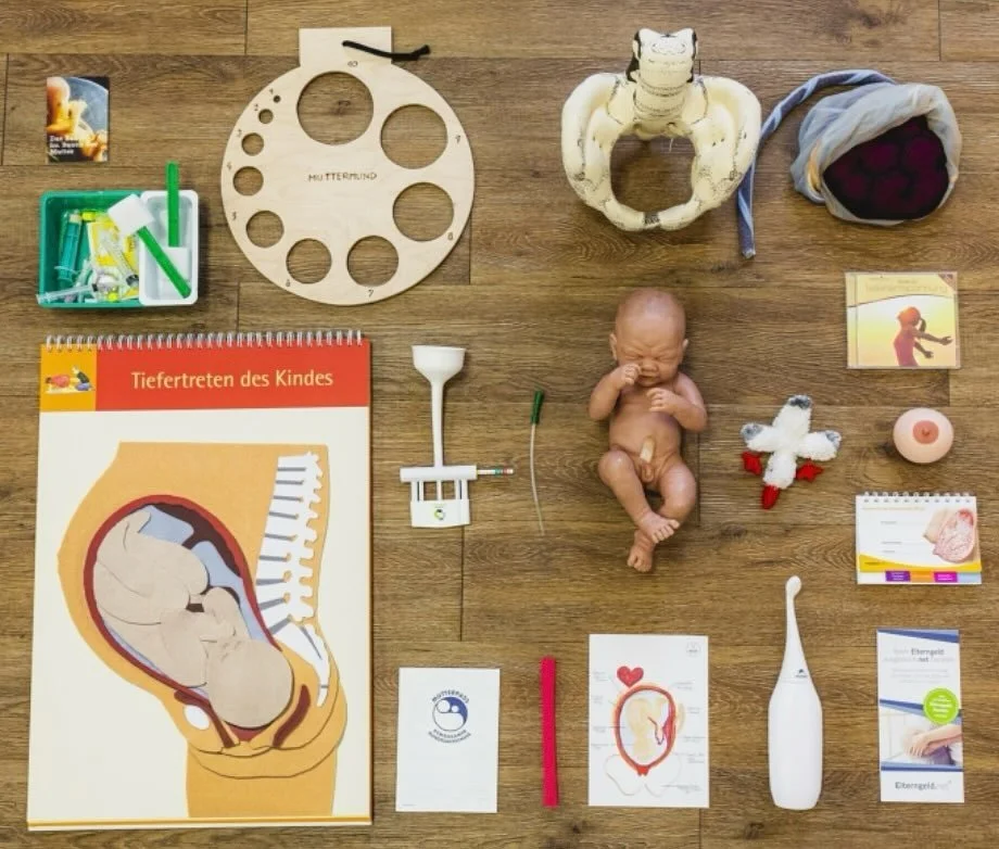 Weiter geht es mit dem 

GEBURTSVORBEREITUNGSKURS 🤰

In unserem Geburtsvorbereitungskurs bereiten wir dich praxisnah und fundiert auf die Geburt vor - f&uuml;r mehr Sicherheit und Vertrauen in deinen K&ouml;rper. Der Kurs umfasst 12 Stunden, wird vo