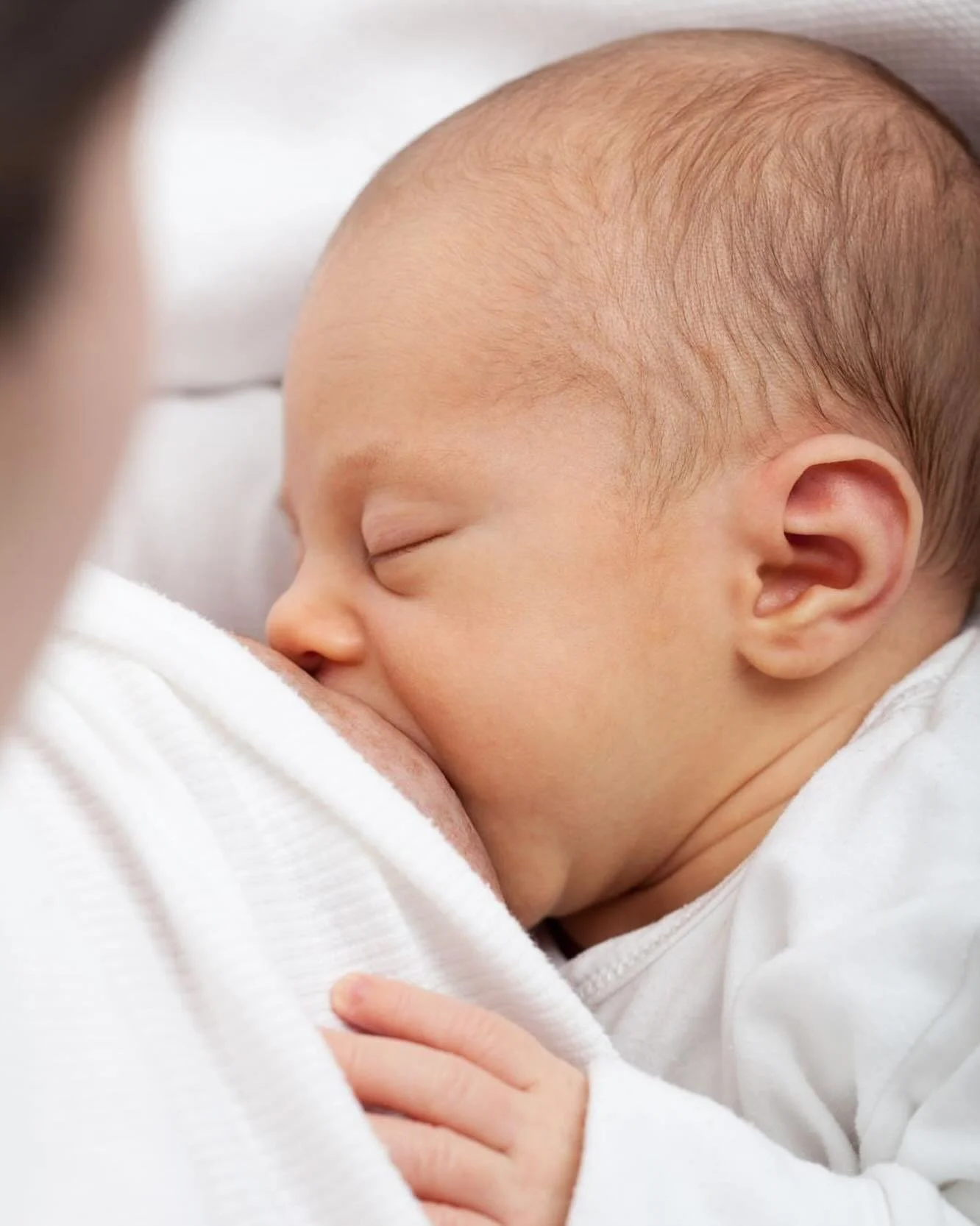 STILLKURS 🤱

Dieser &bdquo;Kurs&ldquo; soll euch Vertrauen in Euch und euren K&ouml;rper aber insbesondere auch Tipps und Tricks f&uuml;r einen guten Stillstart geben. 
Worauf sollte ich in den ersten Tagen achten? Wie lege ich mein Kind richtig an?