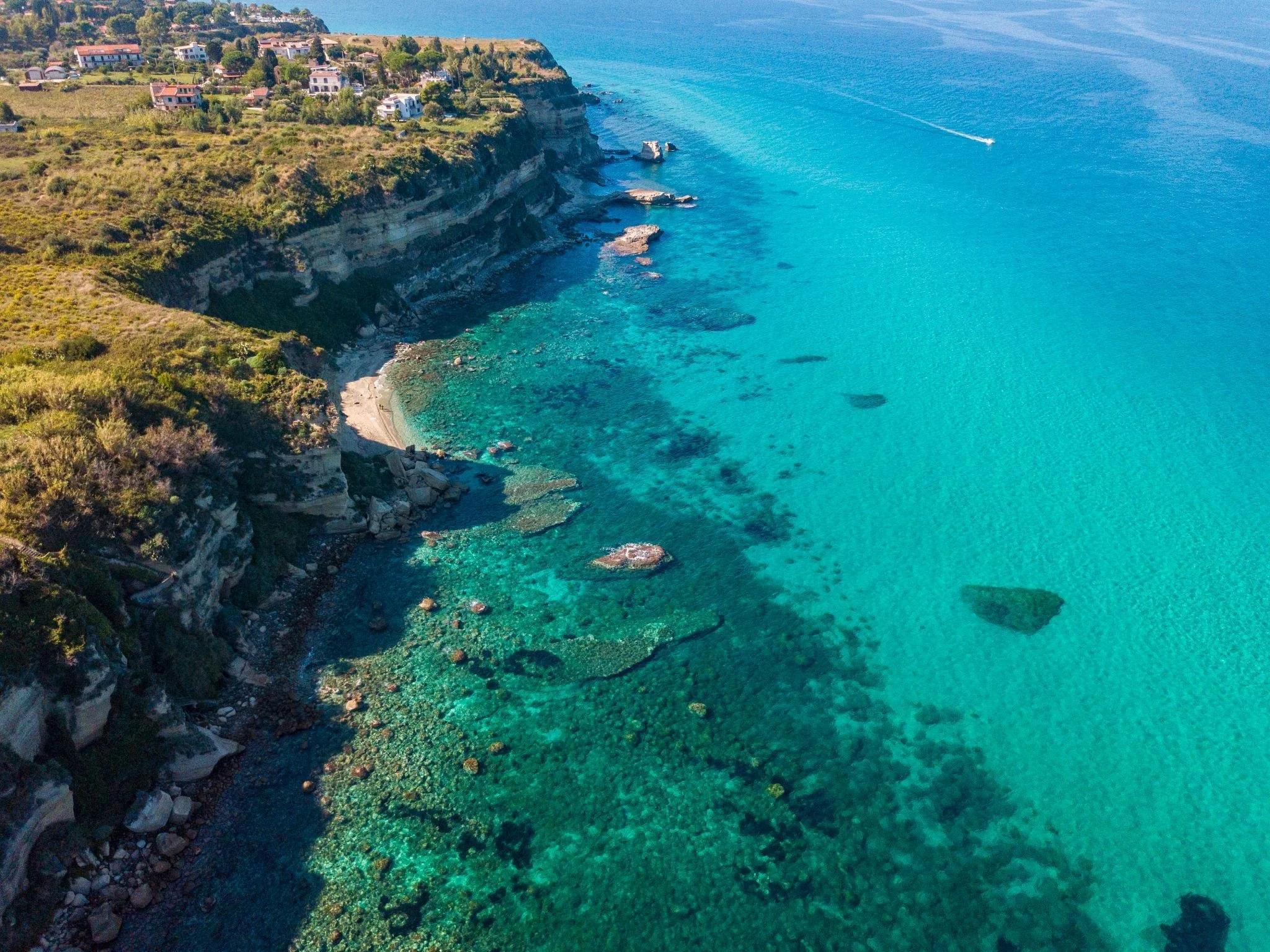 🇮🇹 ONE OF ITALY’S MOST BEAUTIFUL HIDDEN GEMS IS IN CALABRIA