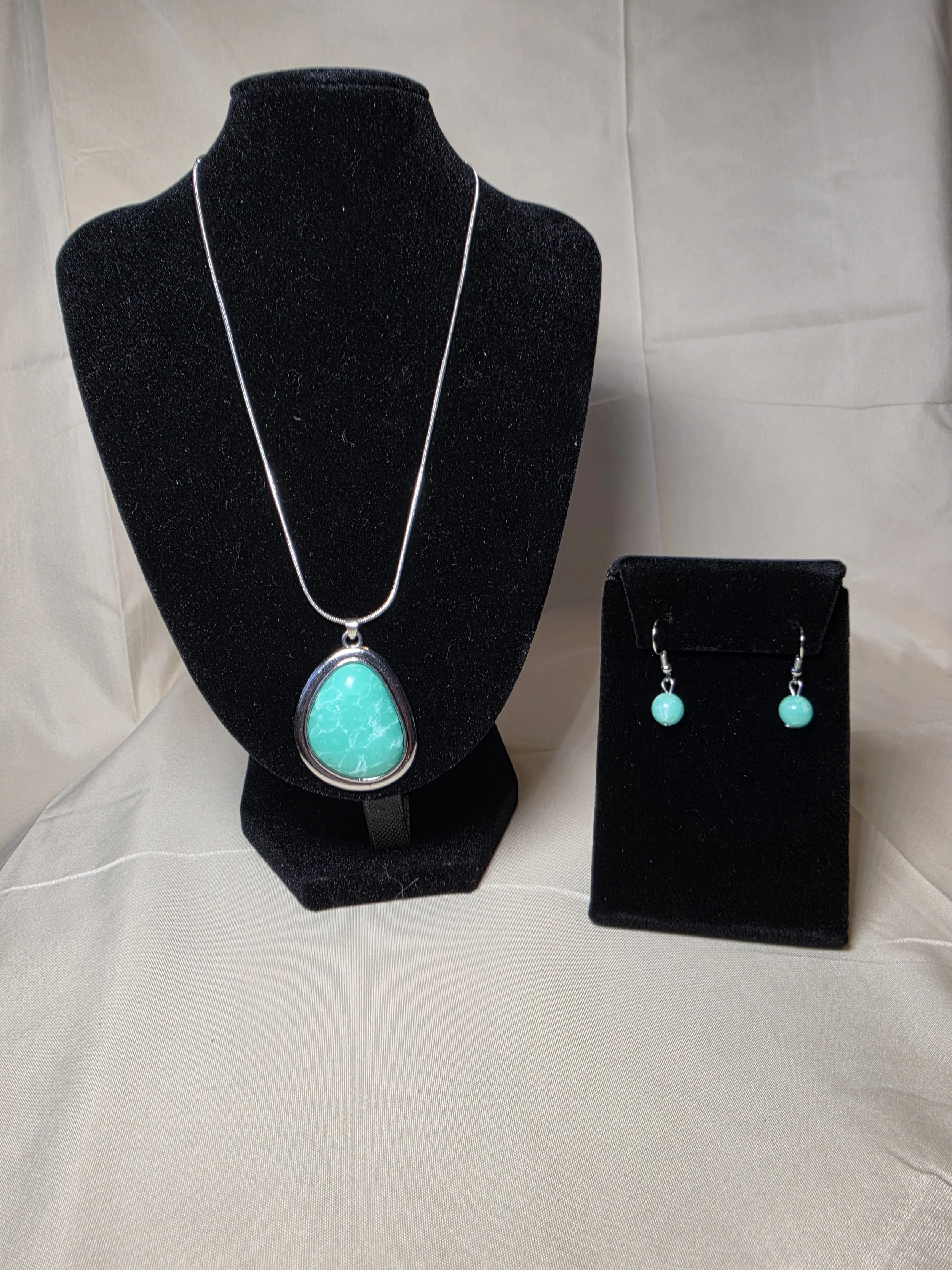 Turquoise Stone Pendant Necklace Set — Silver Teardrop Necklace with Matching Earrings