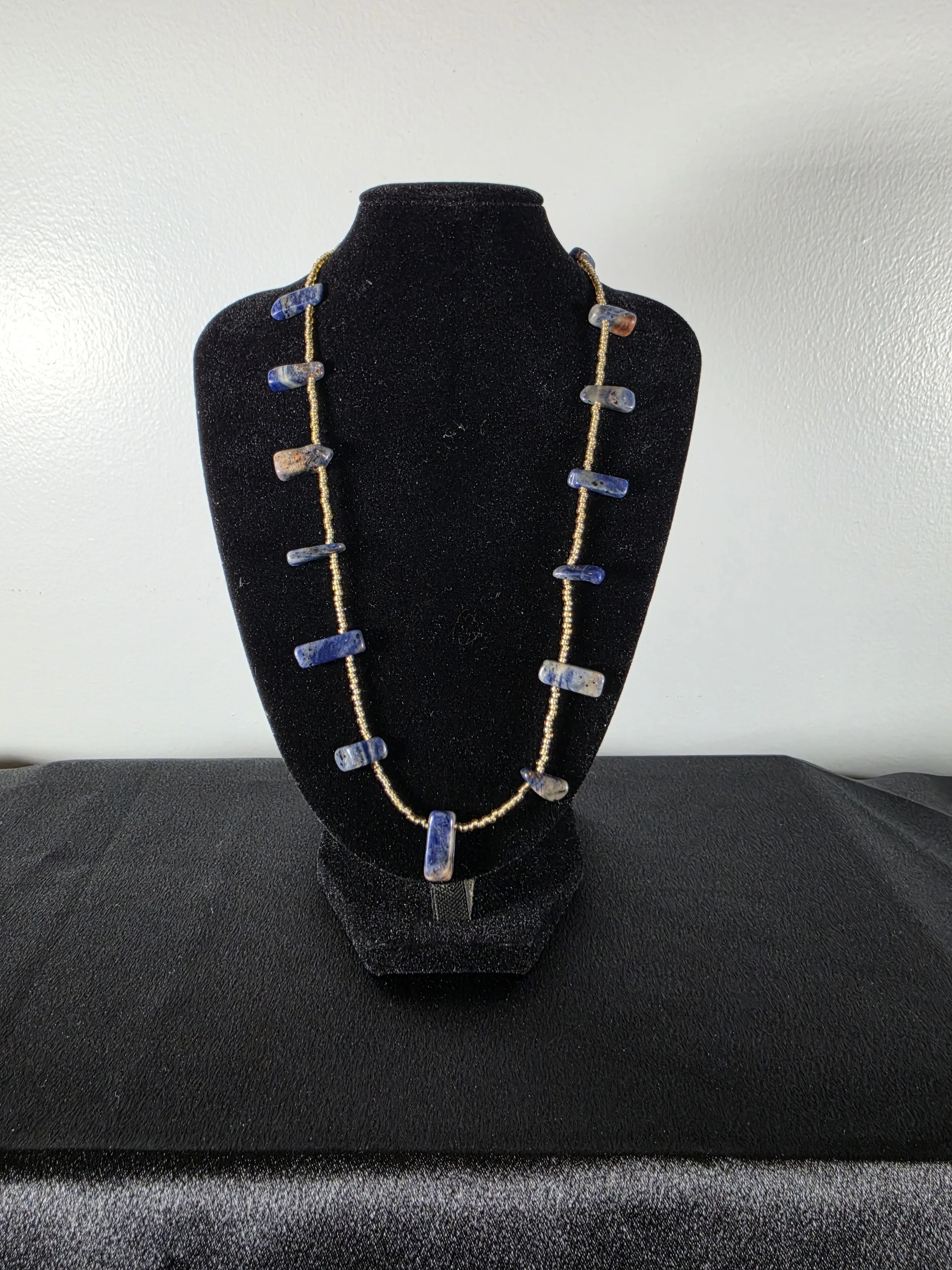 Blue Stone Chip Beaded Necklace
