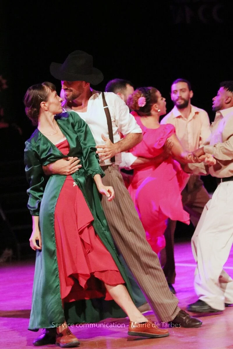 Santiago Giachello Tango Argentin : spectacle Tango por Frida Tarbes en Tango 