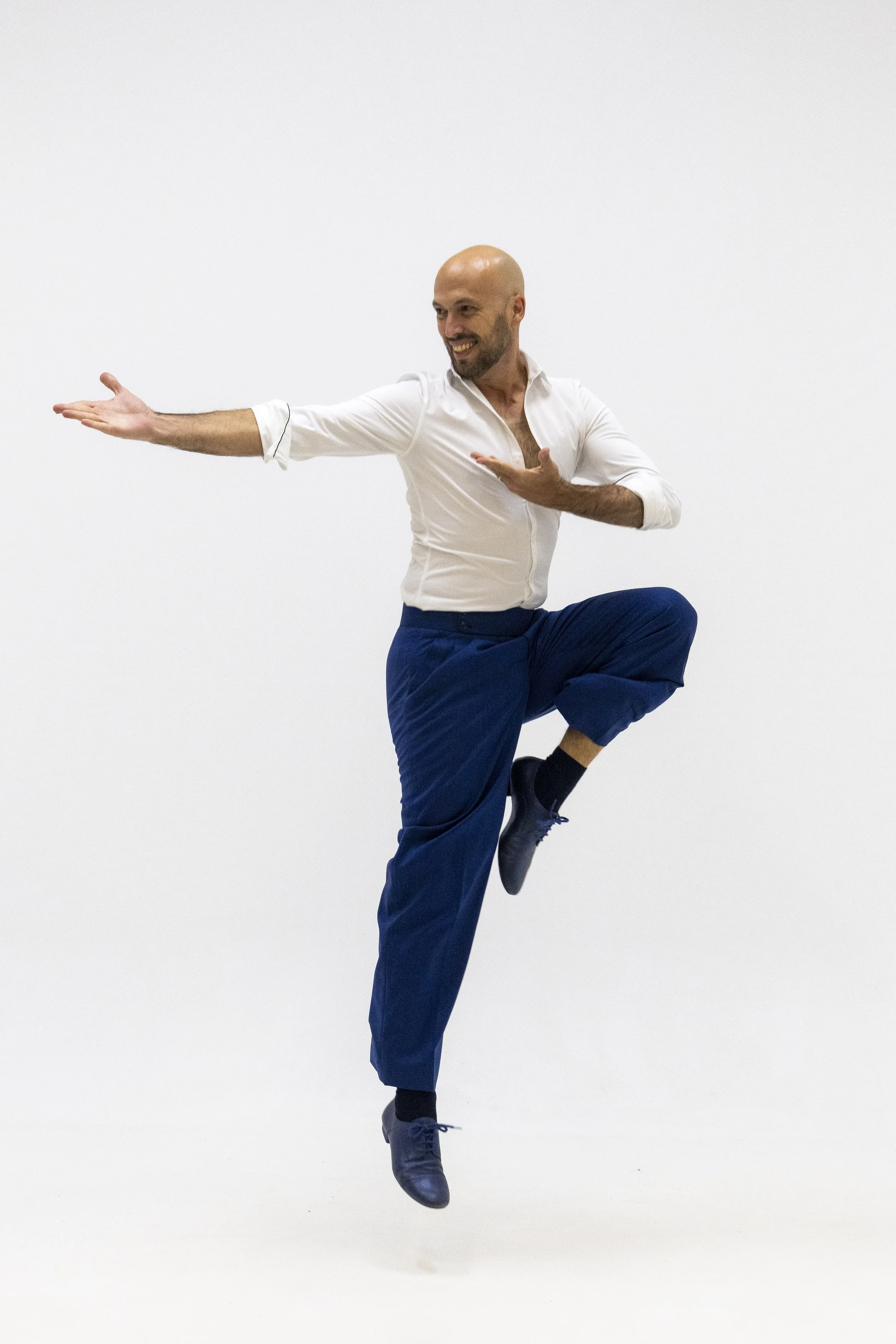 Santiago Giachello : artiste, danseur, chorégraphe et professeur de tango argentin