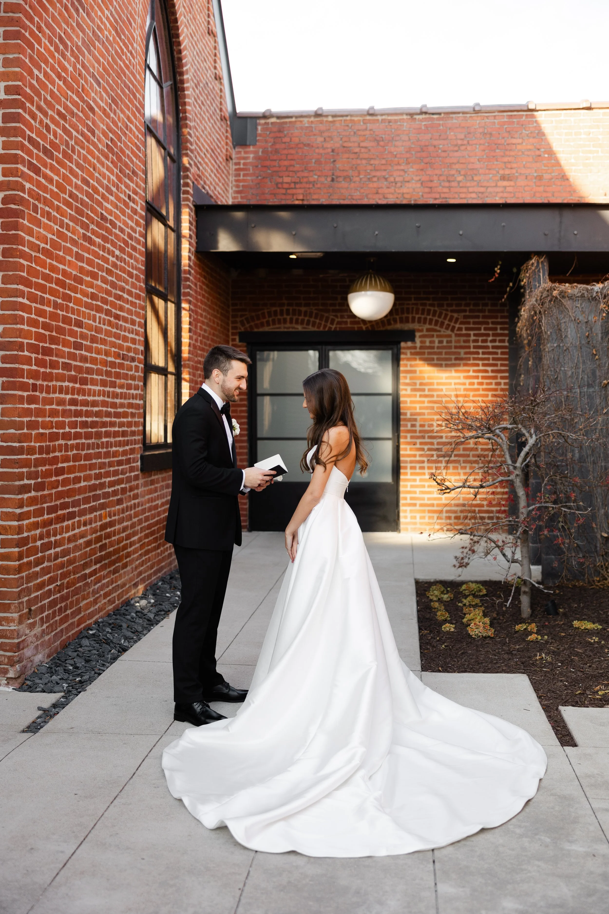 QueenerWeddingSmithCreative-256.jpg
