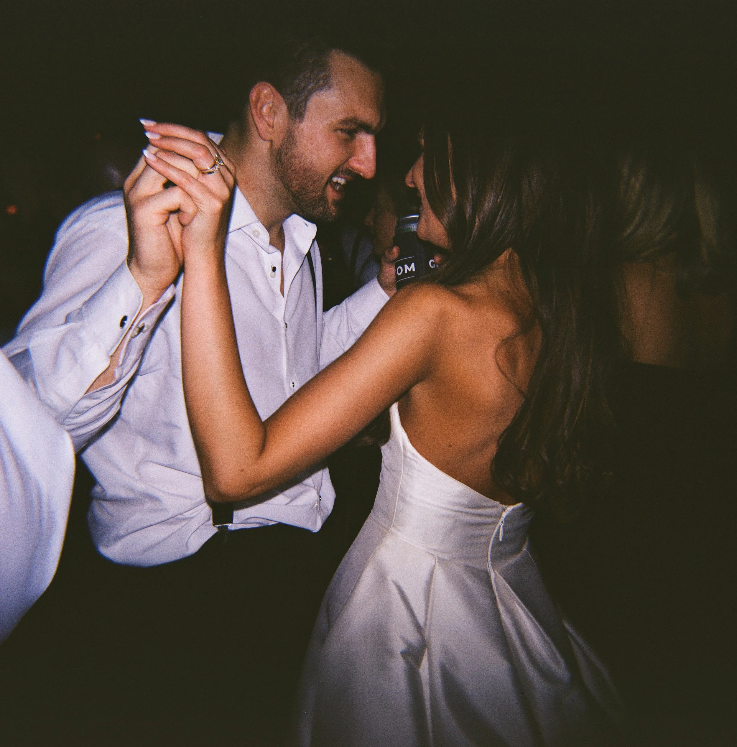 Film just has a way of making wedding day memories feel even more romantic ✨

@clementinenashville 
@smith.creative.co 
@one10beauty