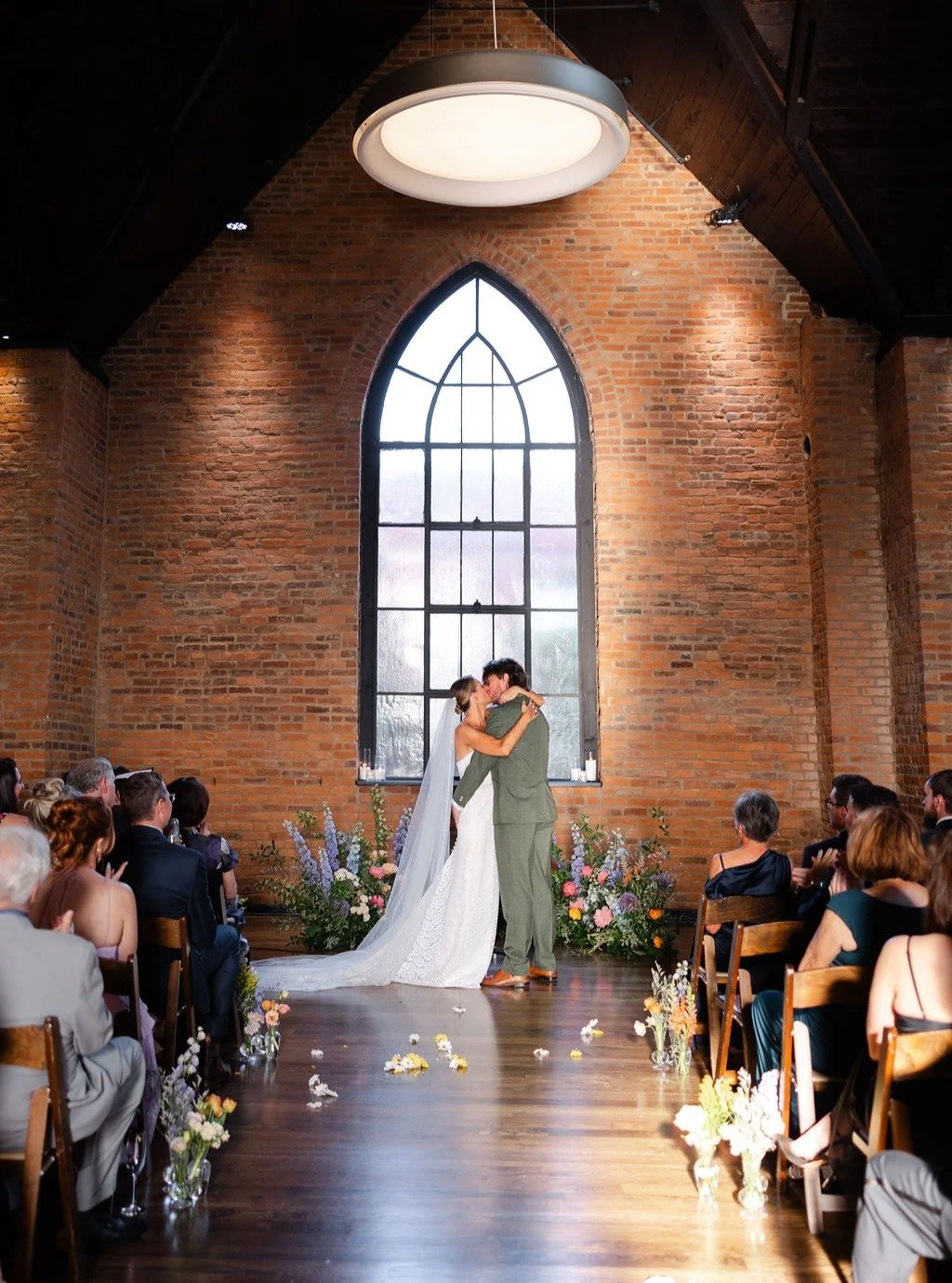 This day >>>>

@clementinenashville 
@smith.creative.co 
@stellarosefloral 
@grace_loves_lace