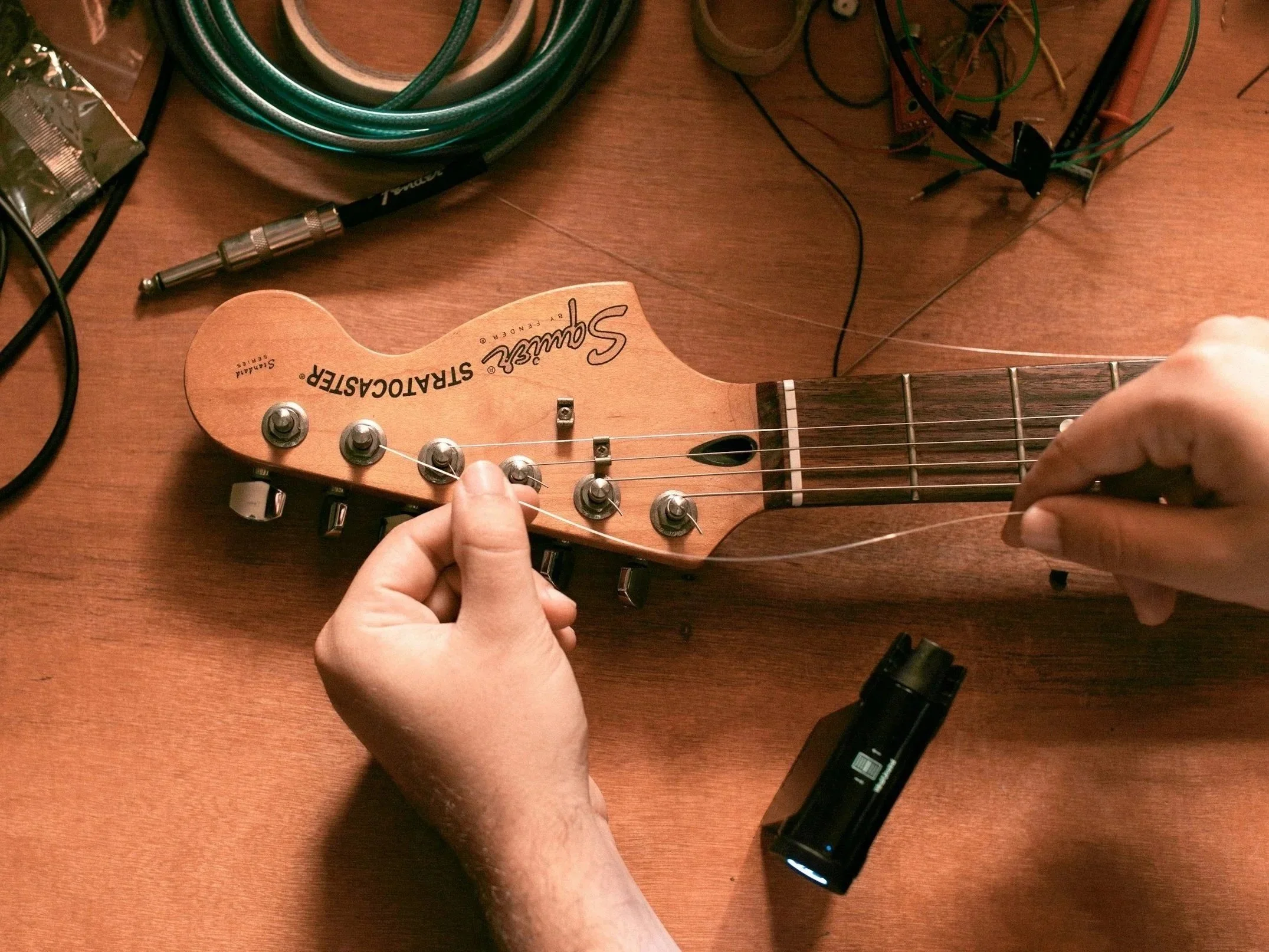 Learn to play and tune your guitar in Brambleton Virginia