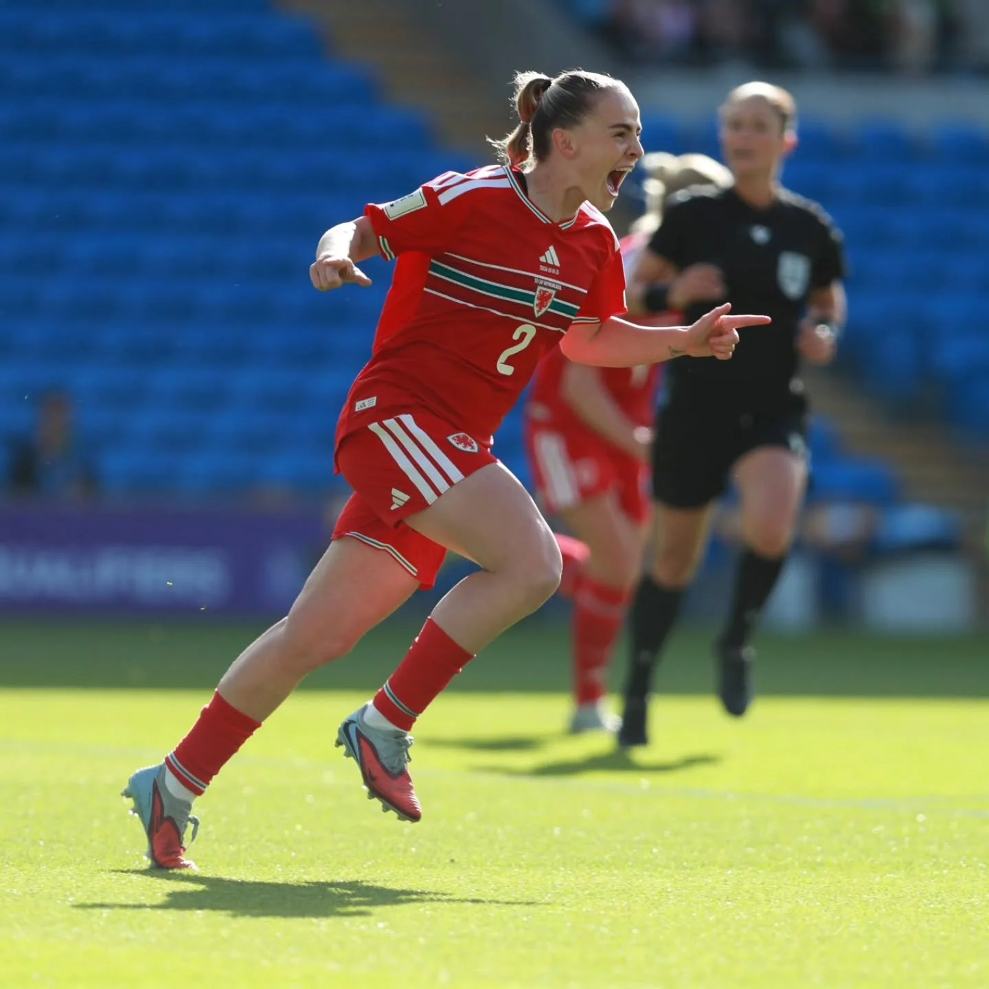 @lilywoodham opener for Wales was nothing short of perfection. @fawales @cymru