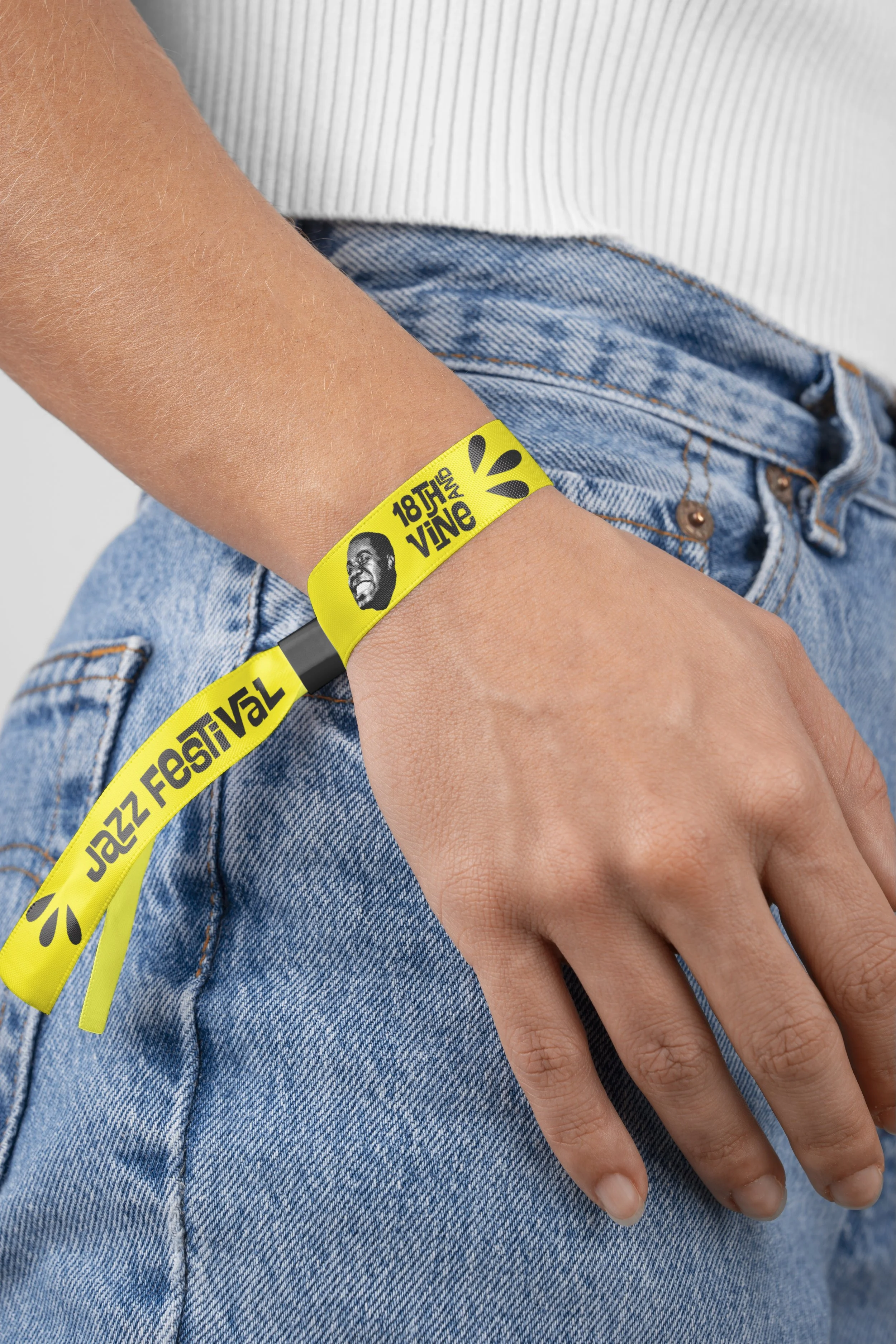 Wristband_Mockup copy.jpg