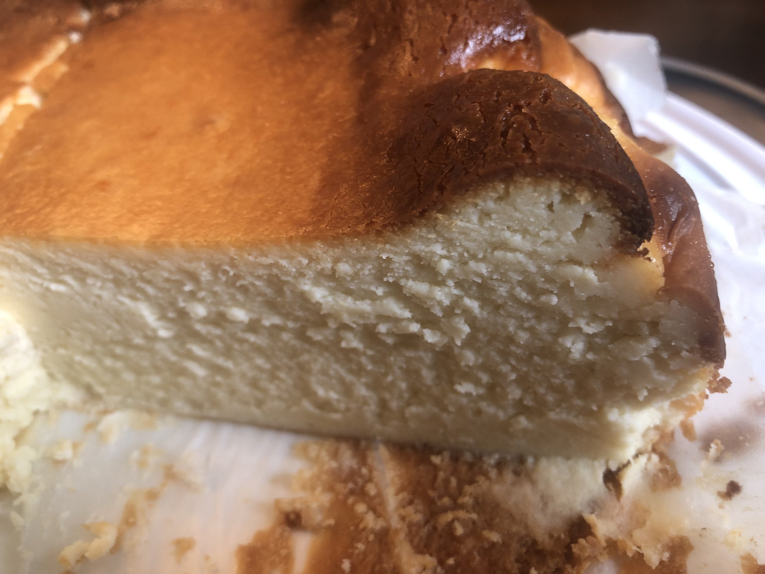 BASQUE CHEESECAKE
Caramelized Basque-style cheesecake (v, gf) · Spain