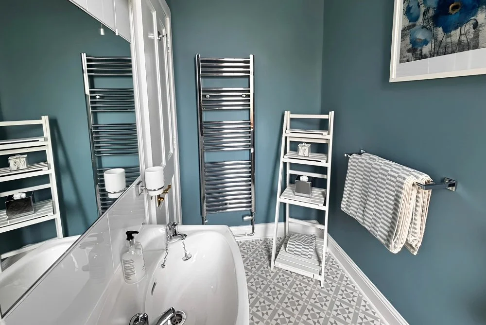 superior-double-bedroom-self-catering-holiday-home-st-andrews.jpg