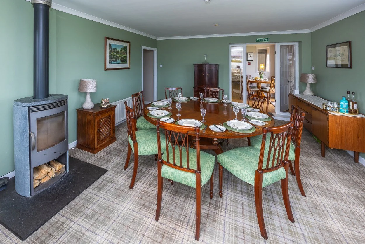 dining-room-log-burner-pinewood-country-house.jpg
