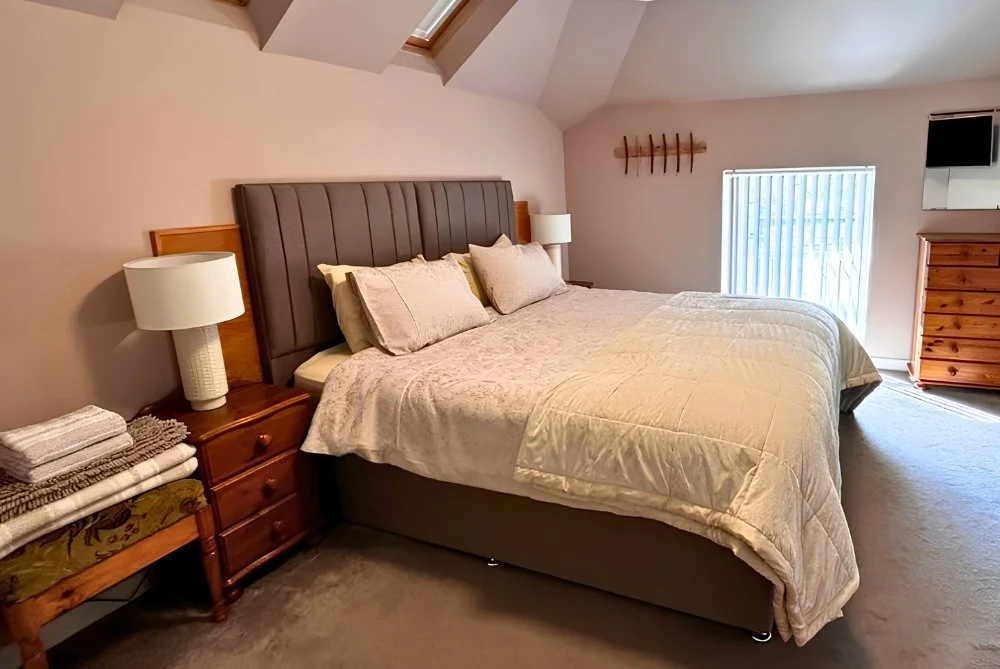 superior-double-bedroom-holiday-home-near-st-andrews.jpg