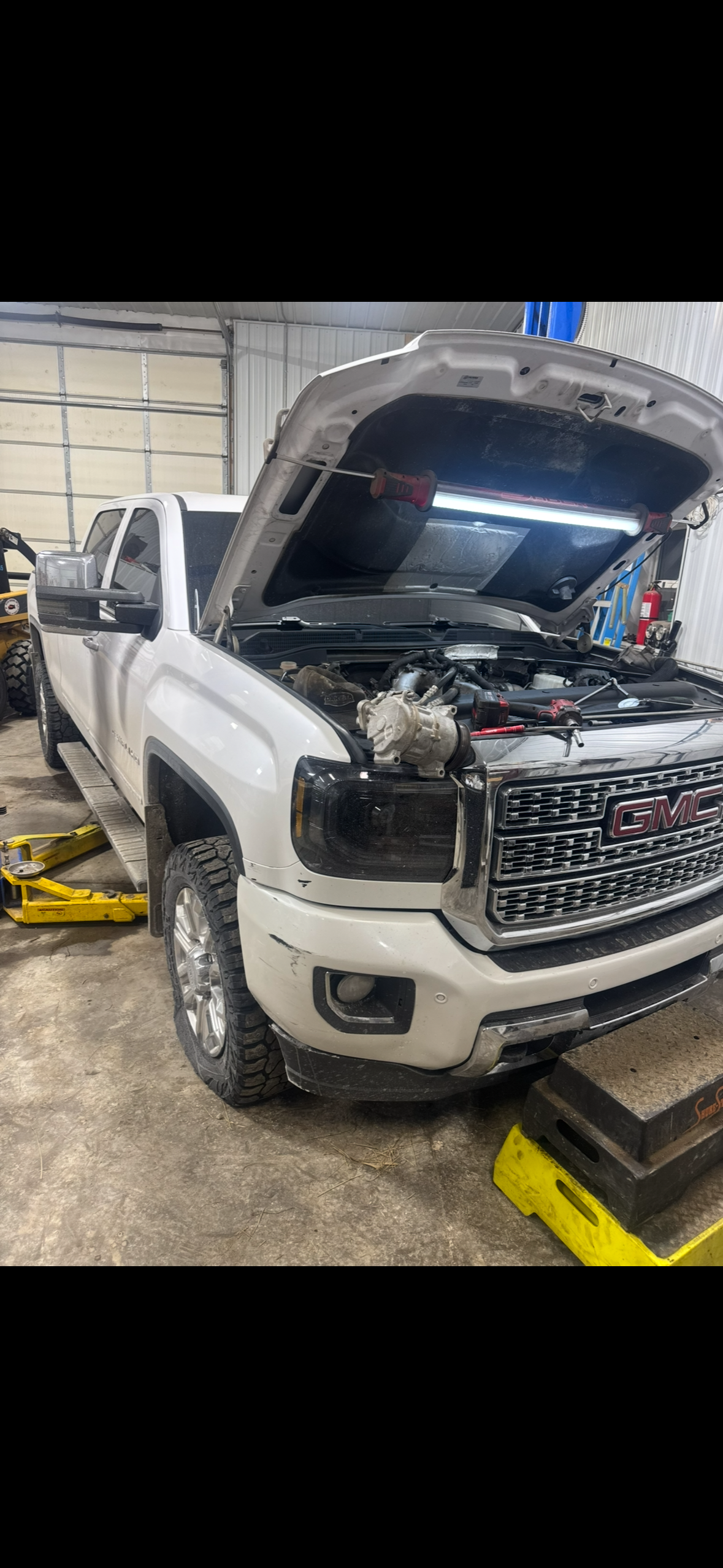 2018 6.6 L5P Duramax Fuel System Replacement
