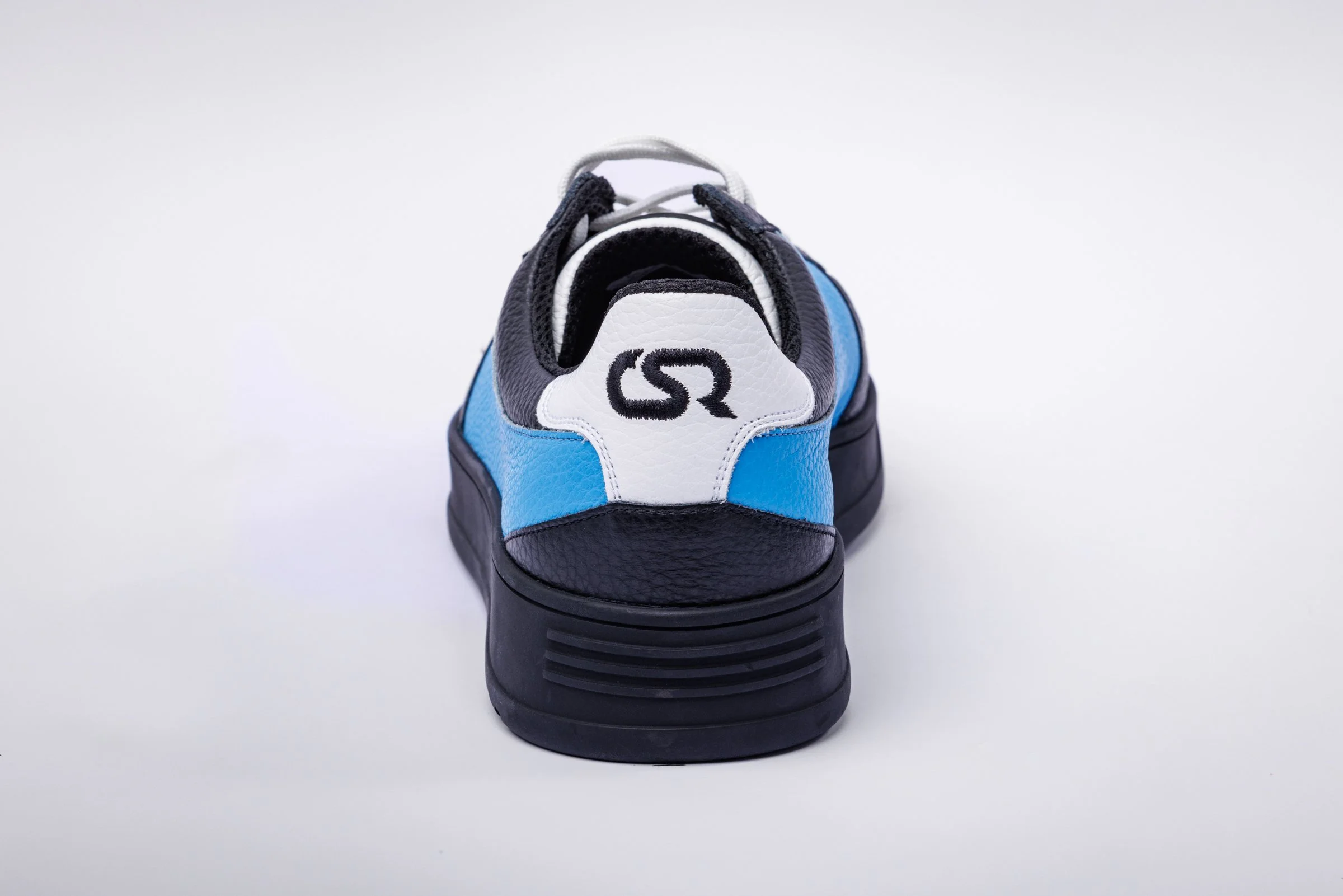 CSR_shoes_260401_045.jpg