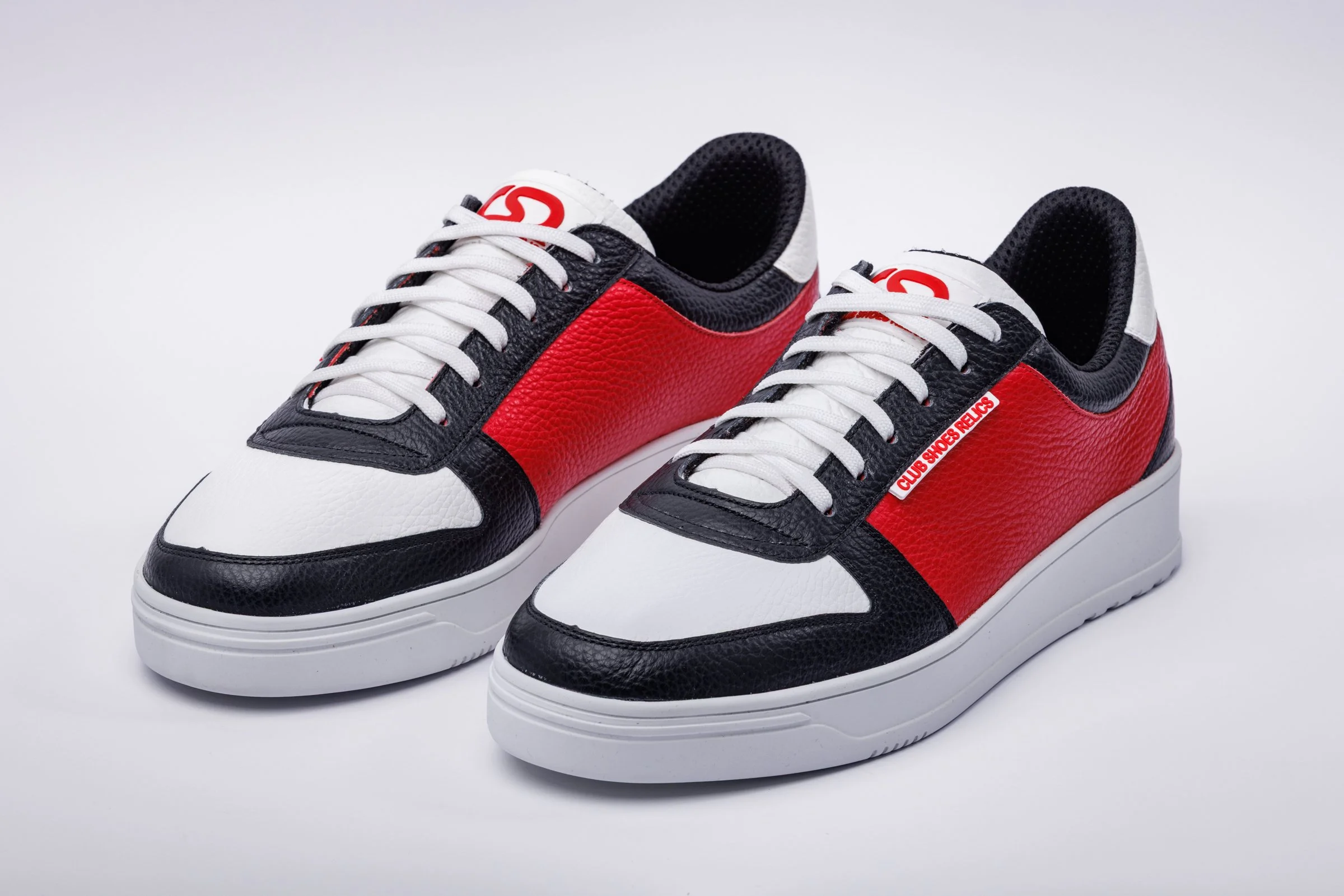 CSR_shoes_260401_001.jpg