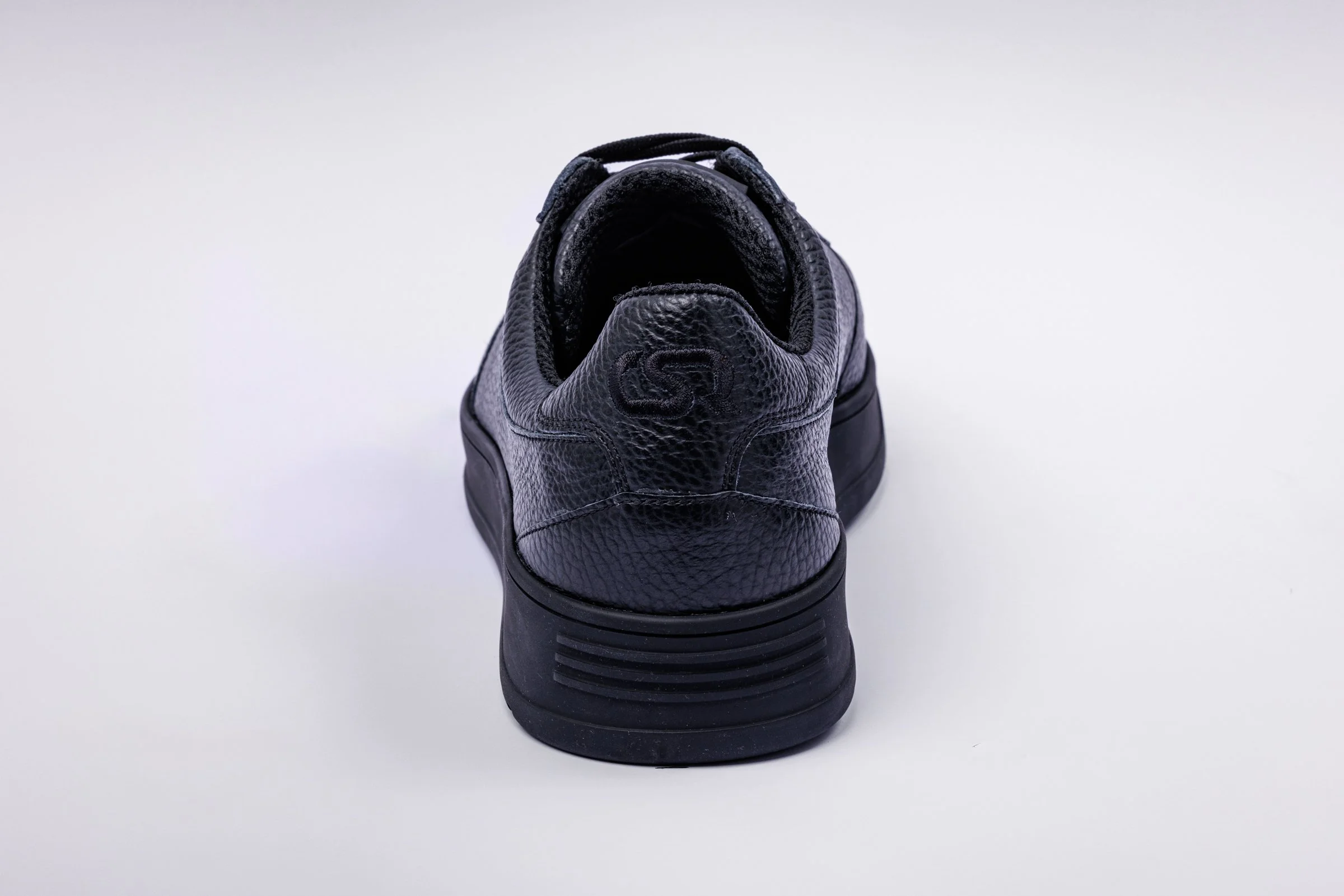 CSR_shoes_251203_032.jpg