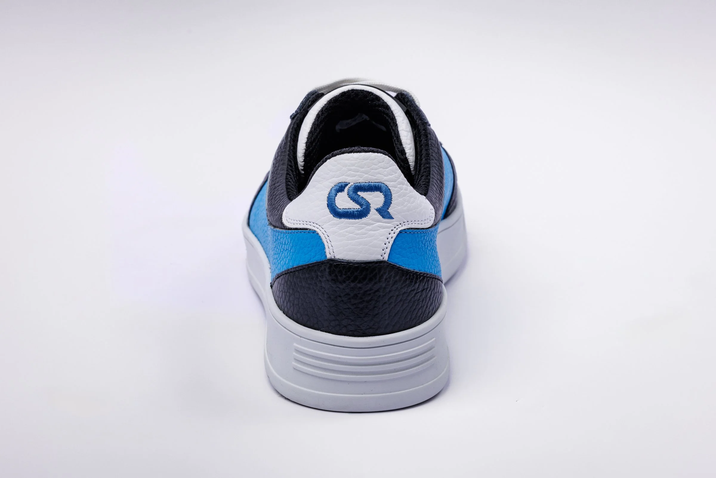 CSR_shoes_251203_014.jpg