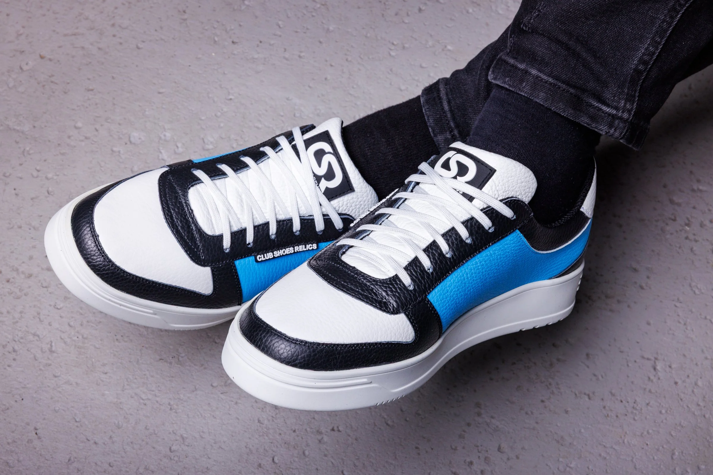 CSR_shoes_251203_057.jpg