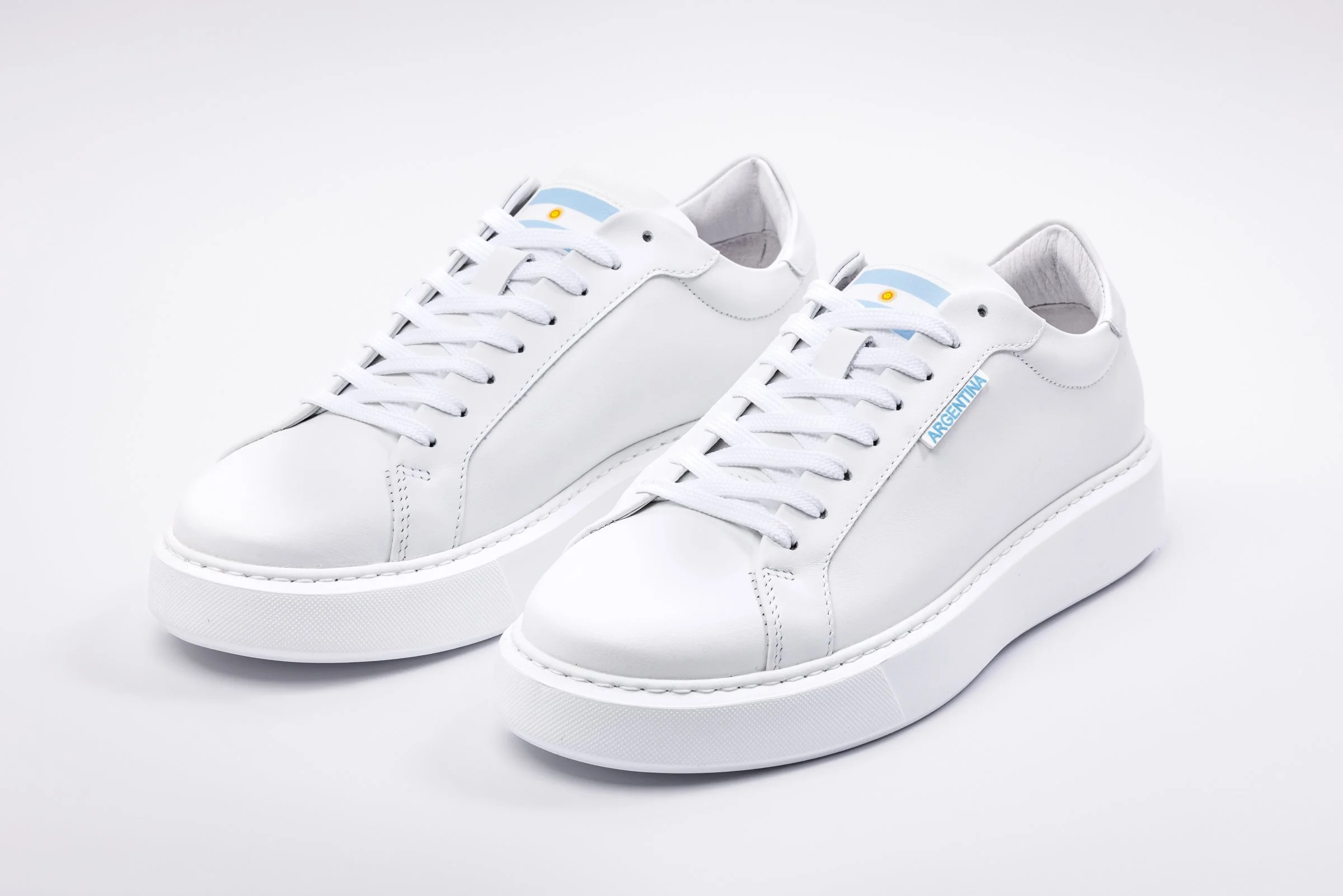 CS_shoes_260602_004_v2.jpg