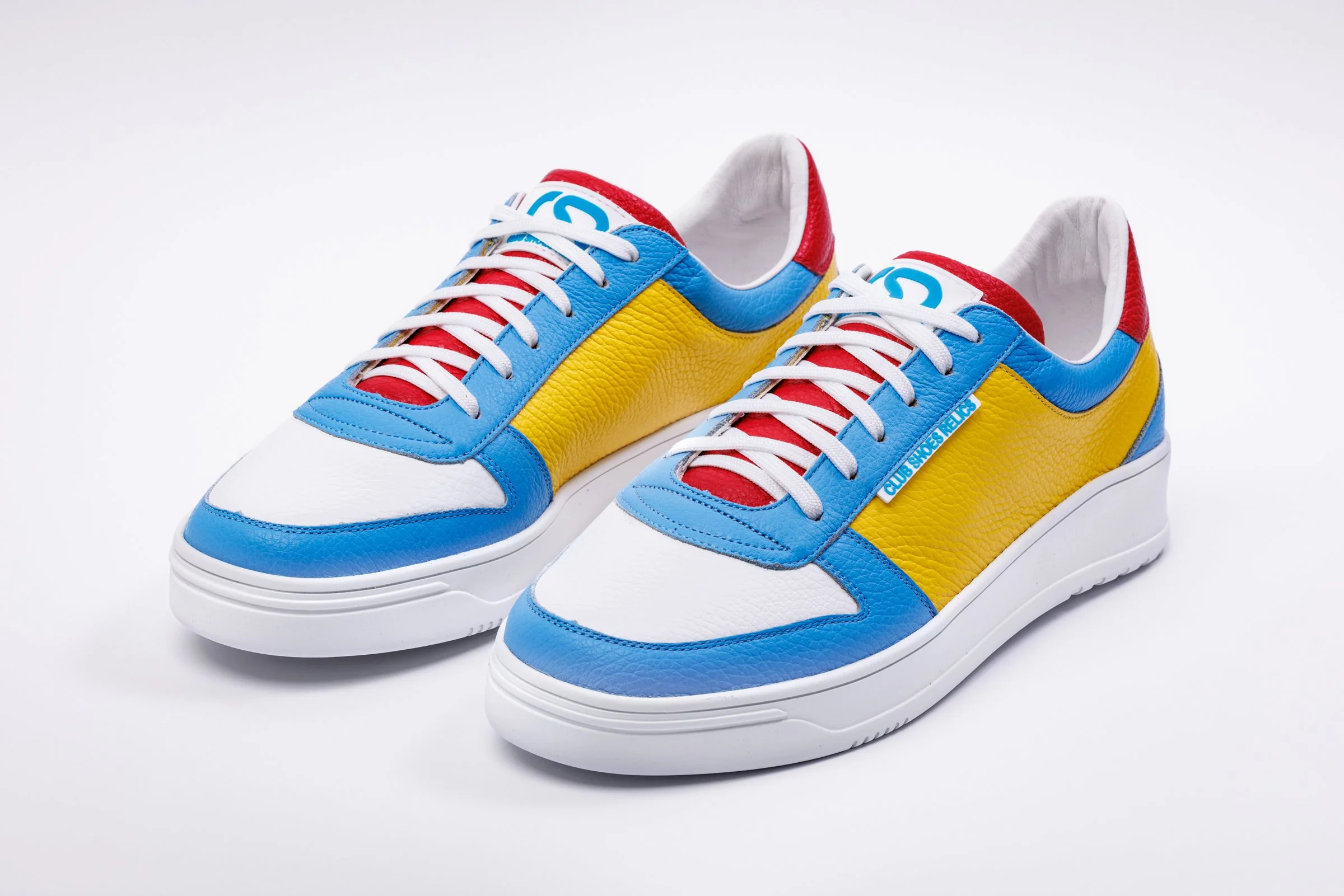 CS_shoes_260602_001_v2.jpg