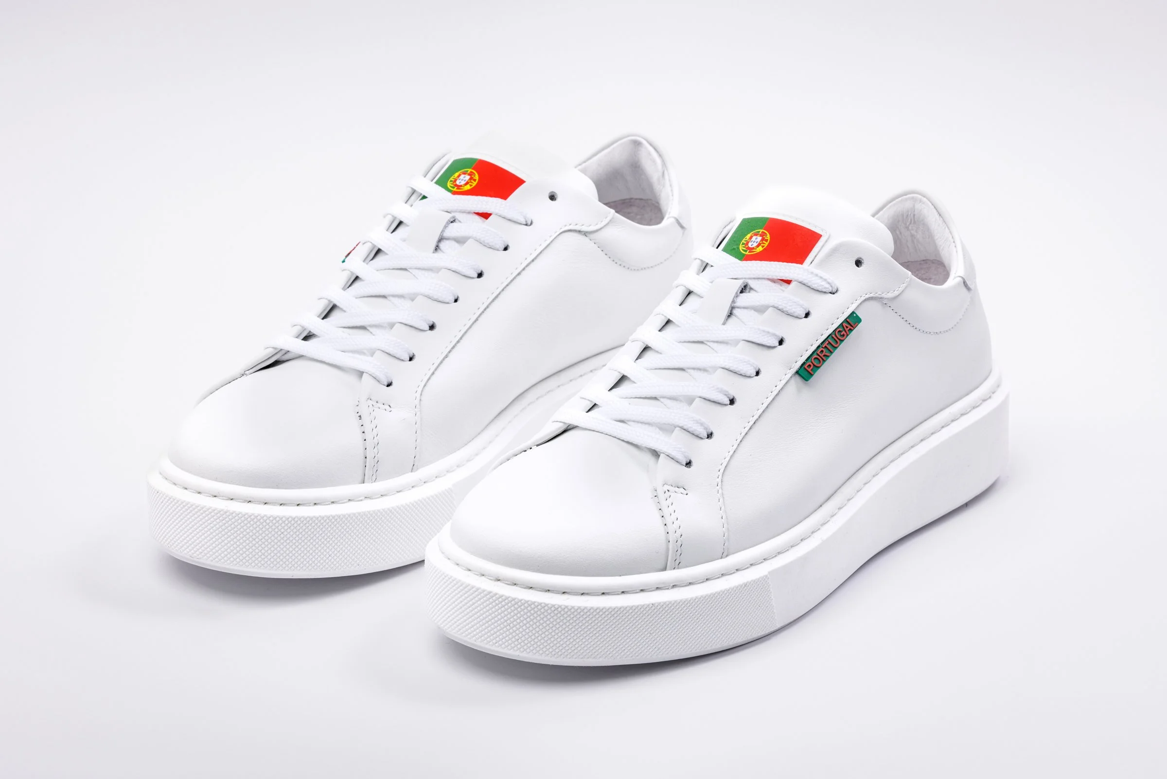 CS_shoes_260602_008_v2.jpg